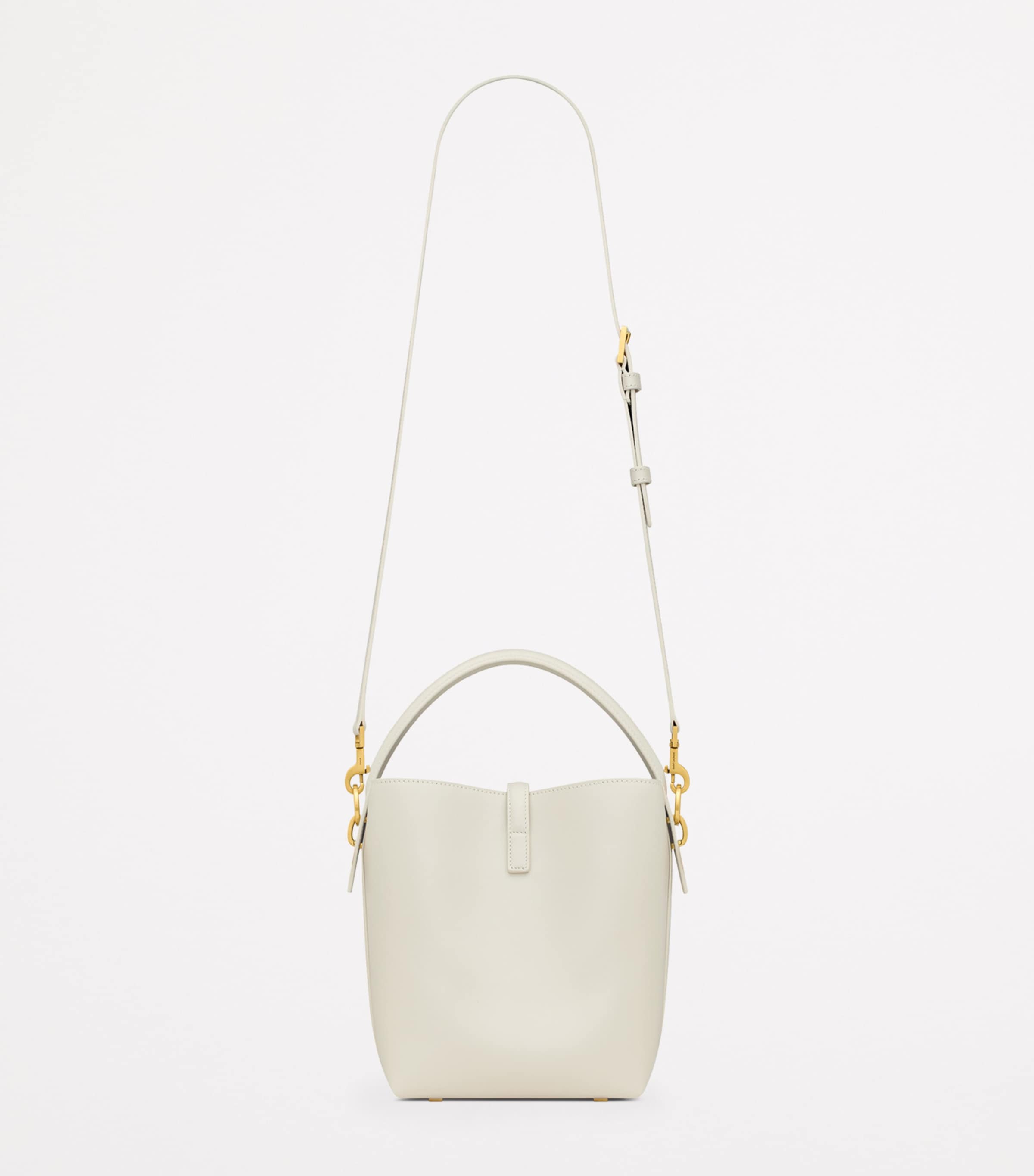 Small Calfskin Le 37 Bucket Bag 9207 Image 3