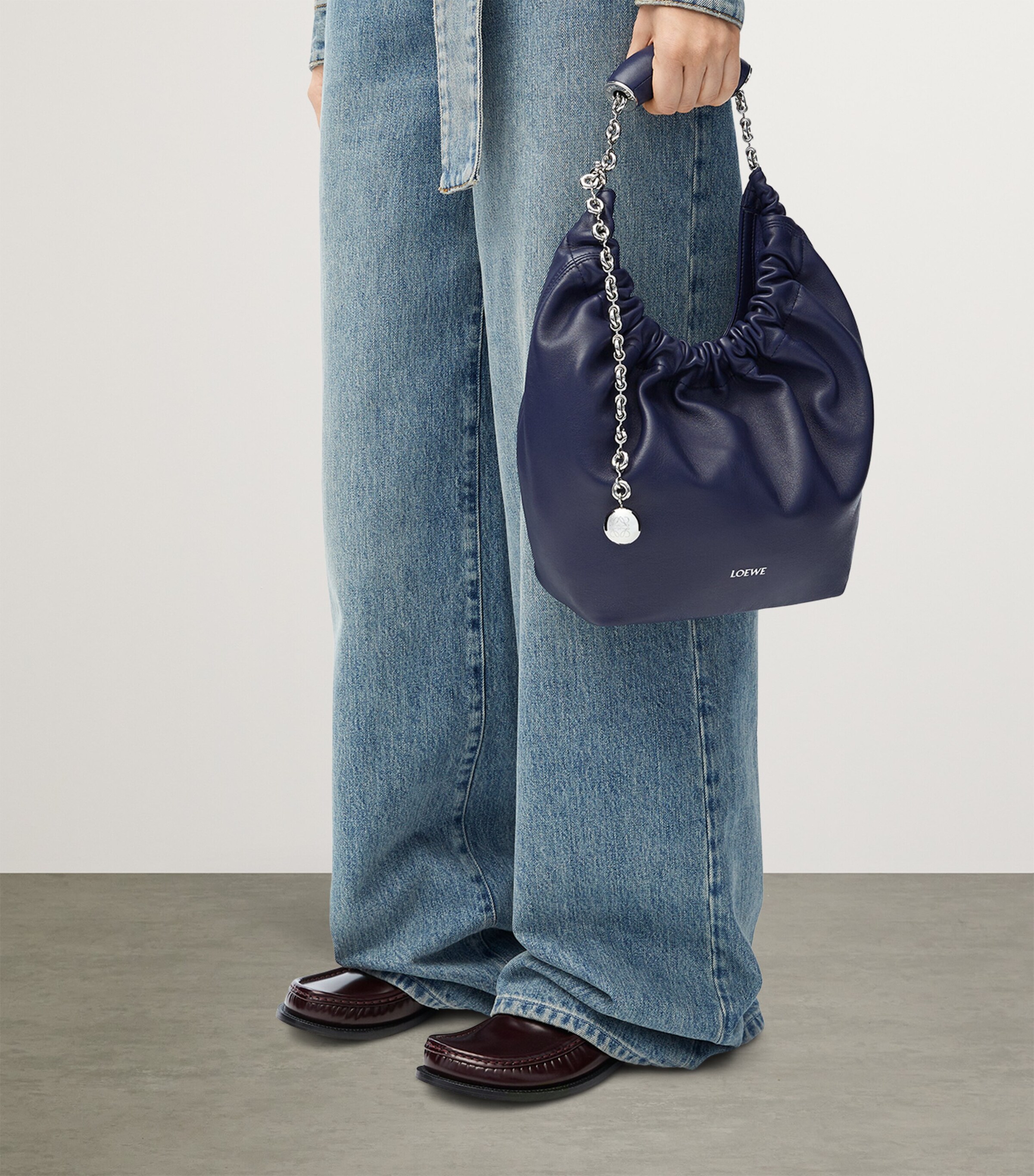 Small Leather Squeeze Top-Handle Bag ABYSS BLUE Image 2