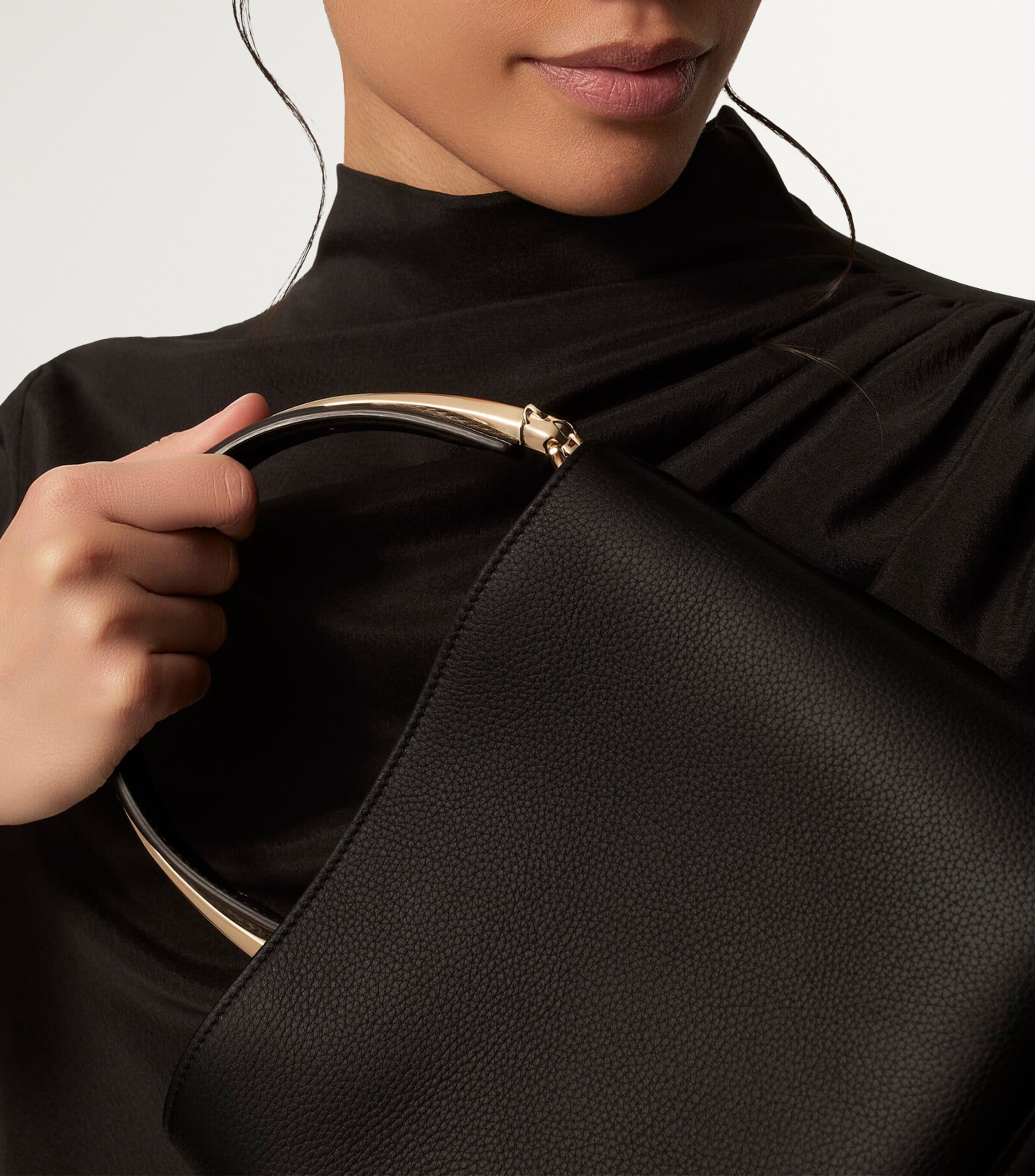 Small Calfskin Panthère de Cartier Top-Handle Bag BLACK Image 6