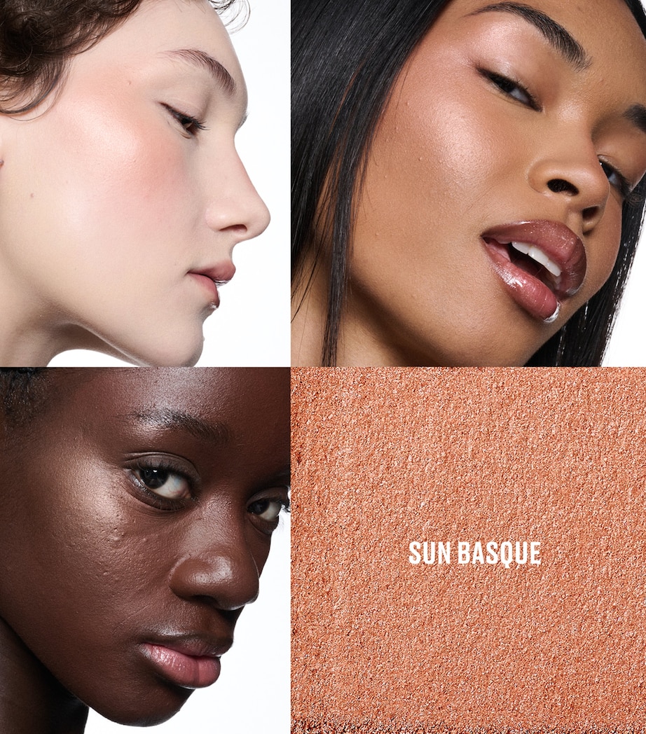 MAC Skinfinish Colourstruck Blush Sunbasque Image 3
