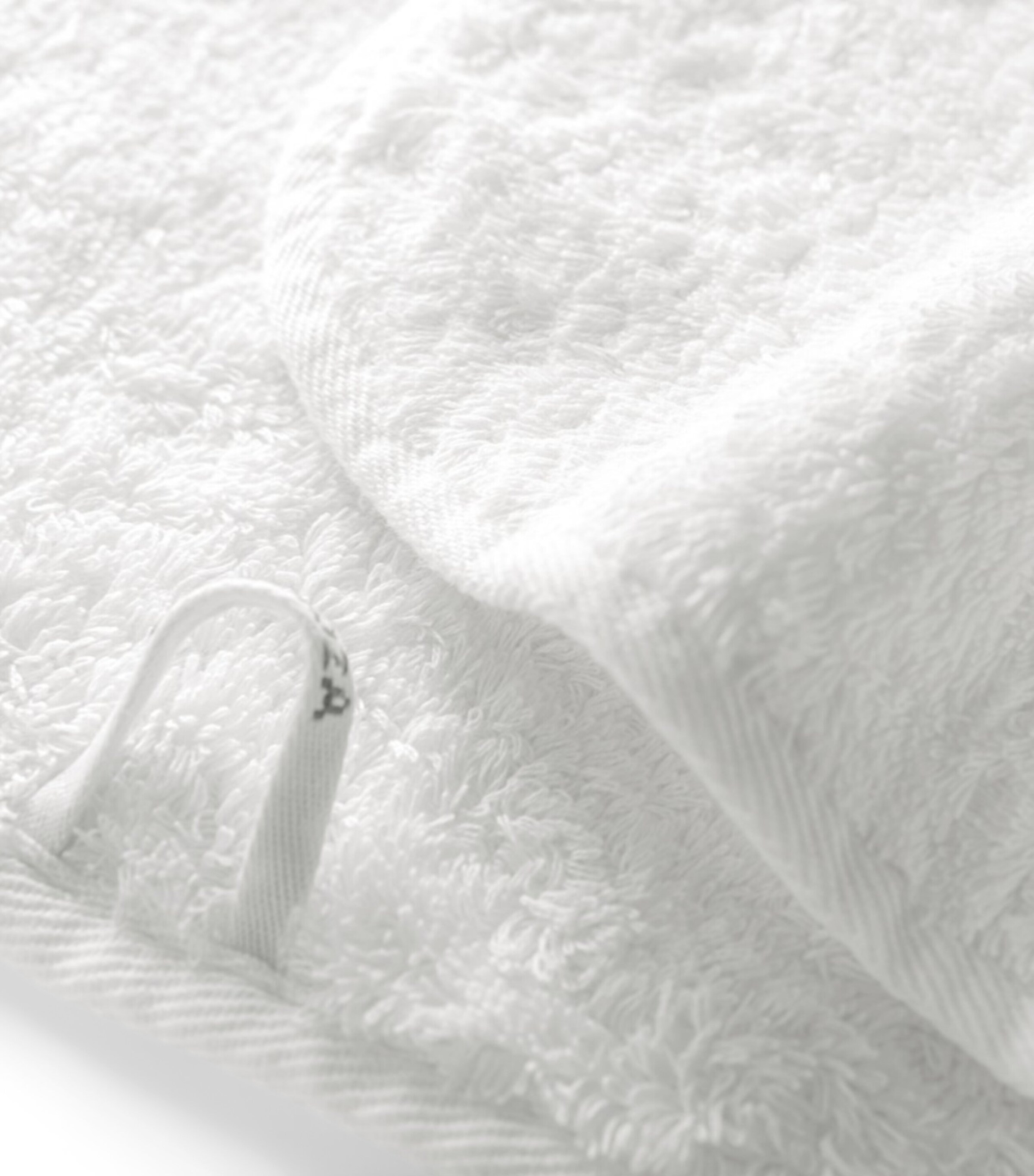 GRACCIOZA Egyptian Cotton Portobello Bath Towel (70cm x 140cm) White Image 3