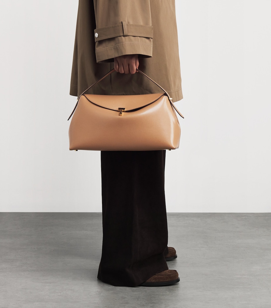 Toteme Large Leather T-Lock Top-Handle Bag Camel Image 5