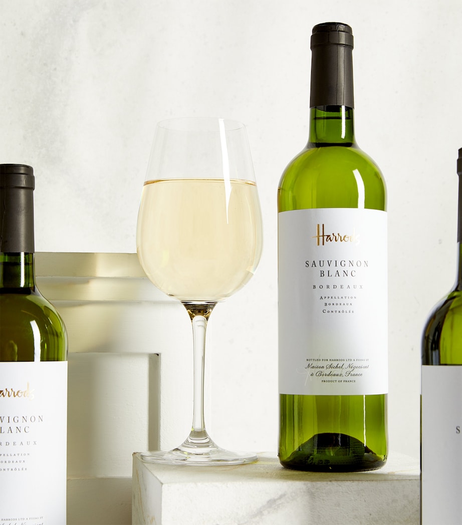 Sauvignon Blanc Wine Case (12 Bottles) - Bordeaux, France WHITE Image 5