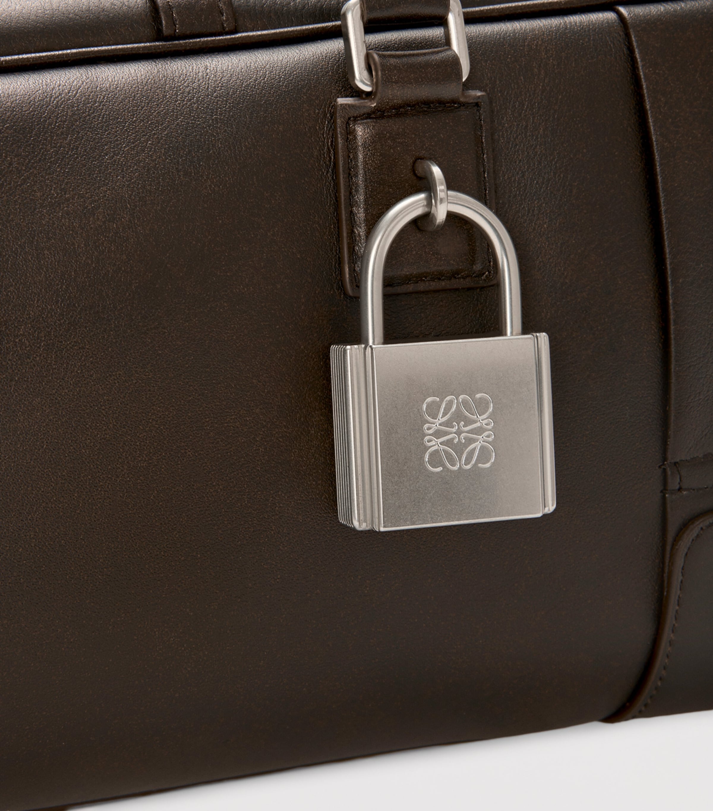 Calfskin Amazona 31 Panta Shoulder Bag VINTAGE BROWN Image 10