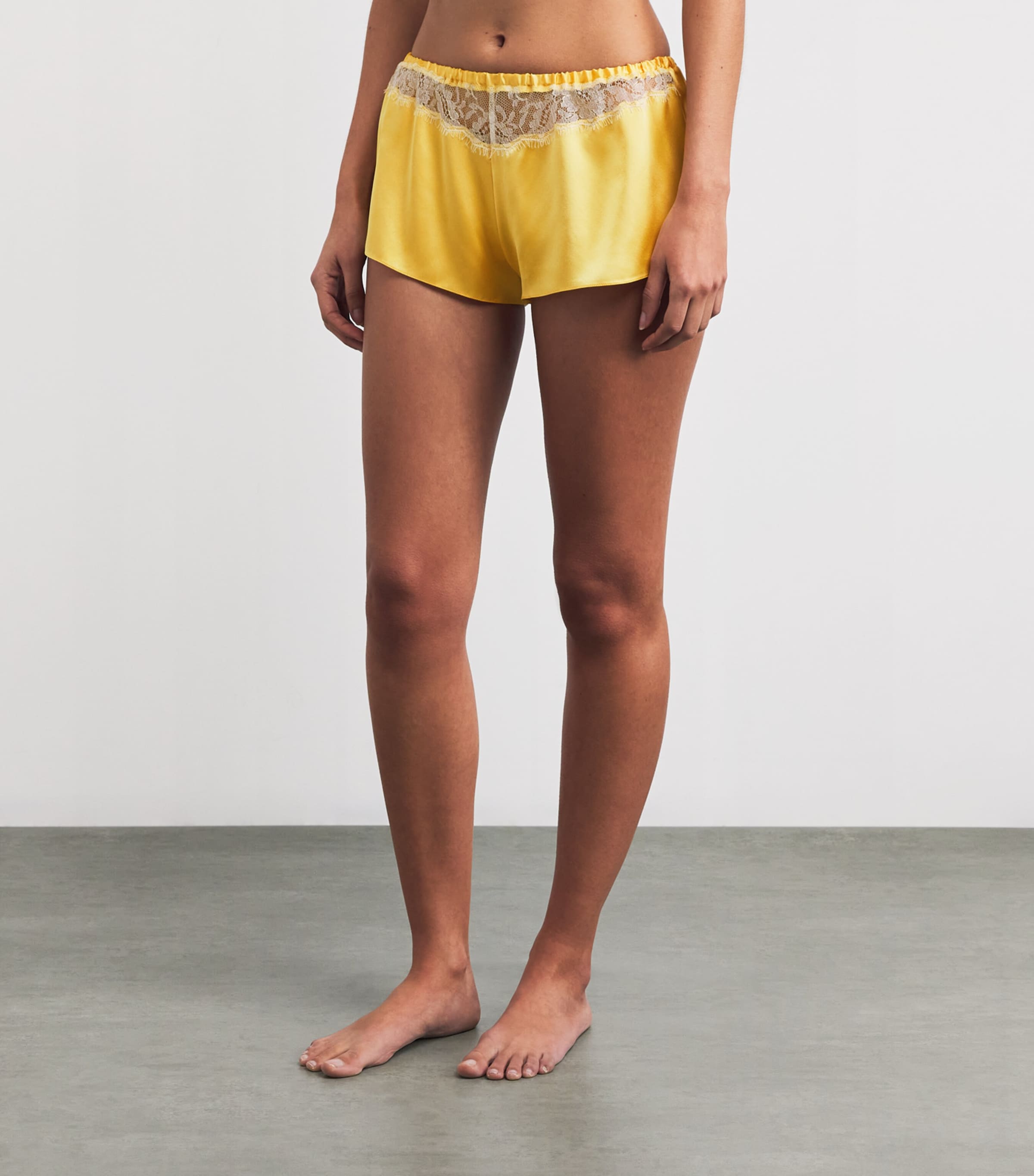 Silk Secret Garden Pyjama Shorts SUNLIT BLOOM Image 3