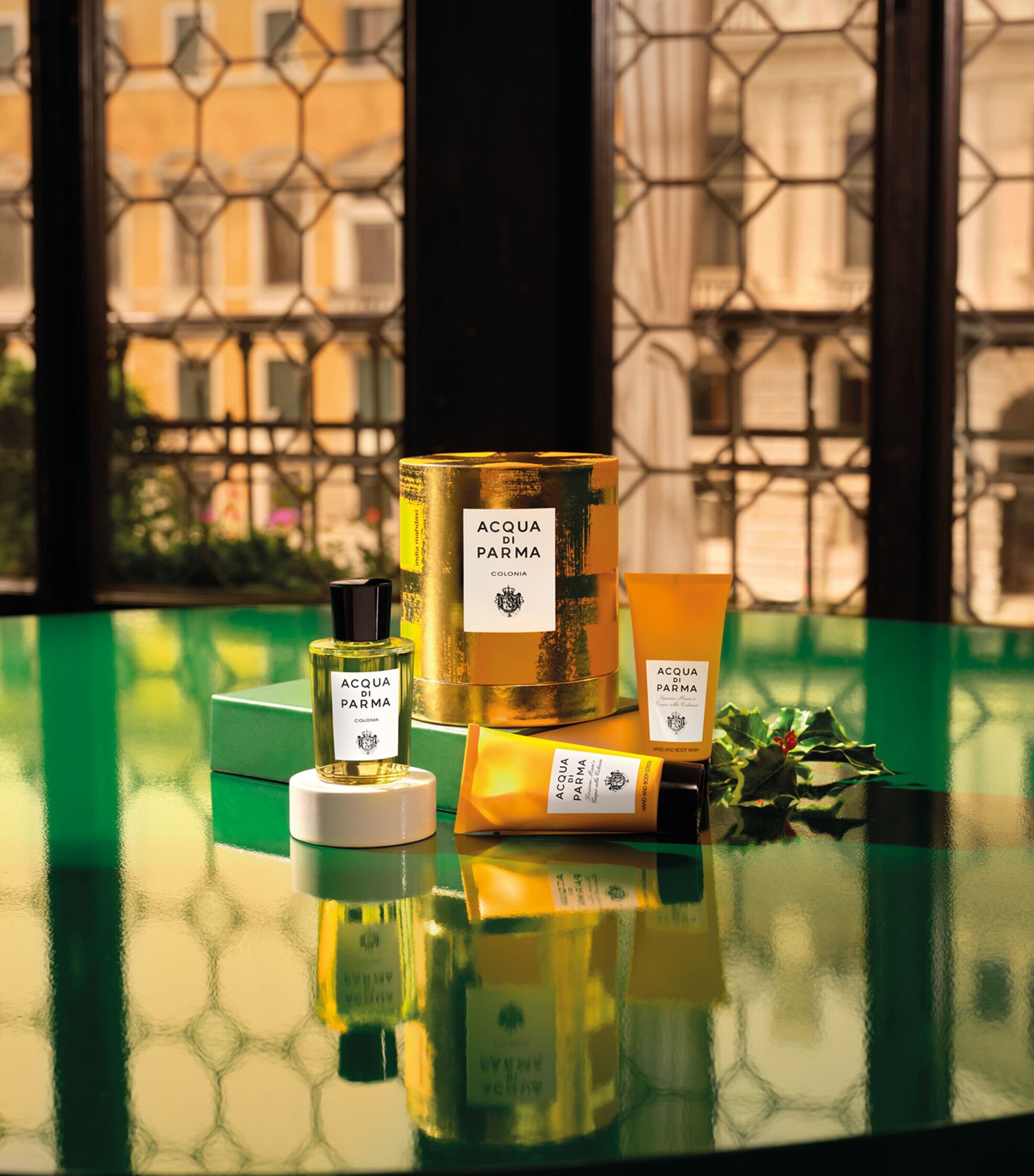 Colonia Gift Set NO COLOUR Image 4