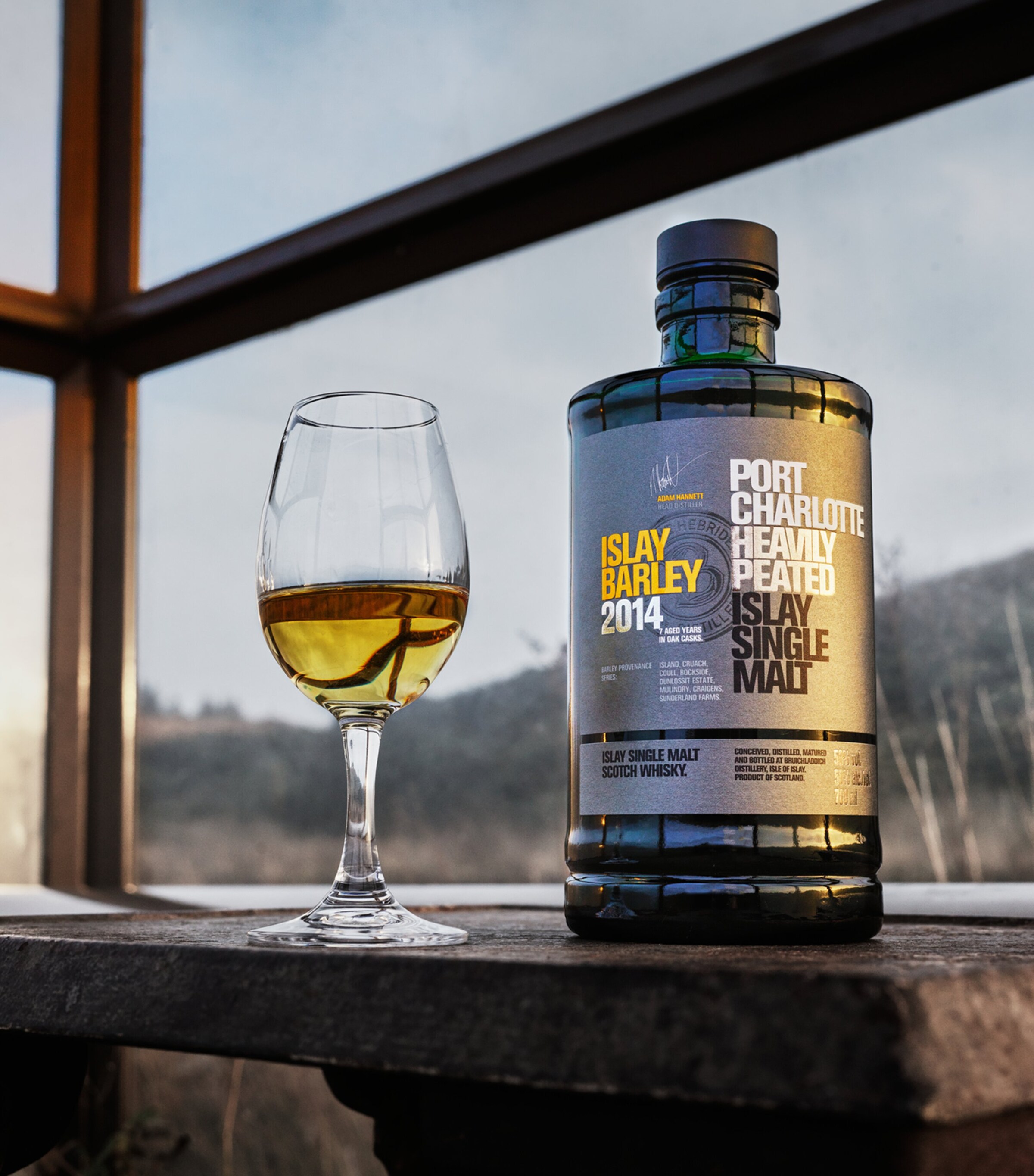 Bruichladdich Port Charlotte Islay Barley 2014 Whisky (70cl) Image 3