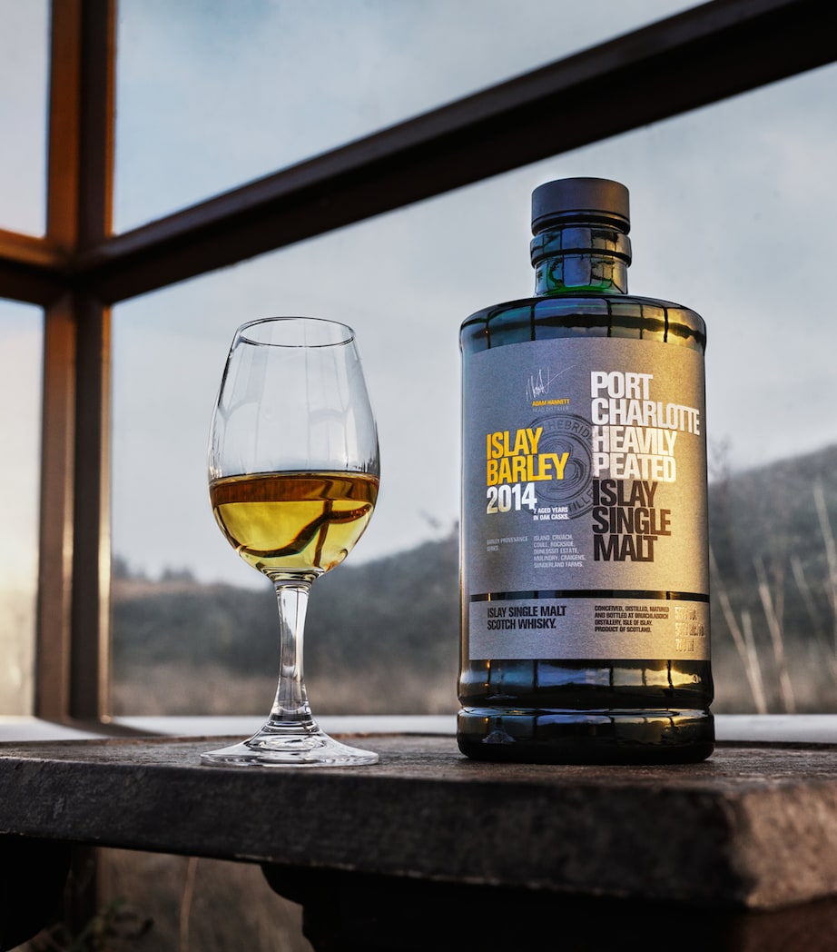 Bruichladdich Port Charlotte Islay Barley 2014 Whisky (70cl) Image 3