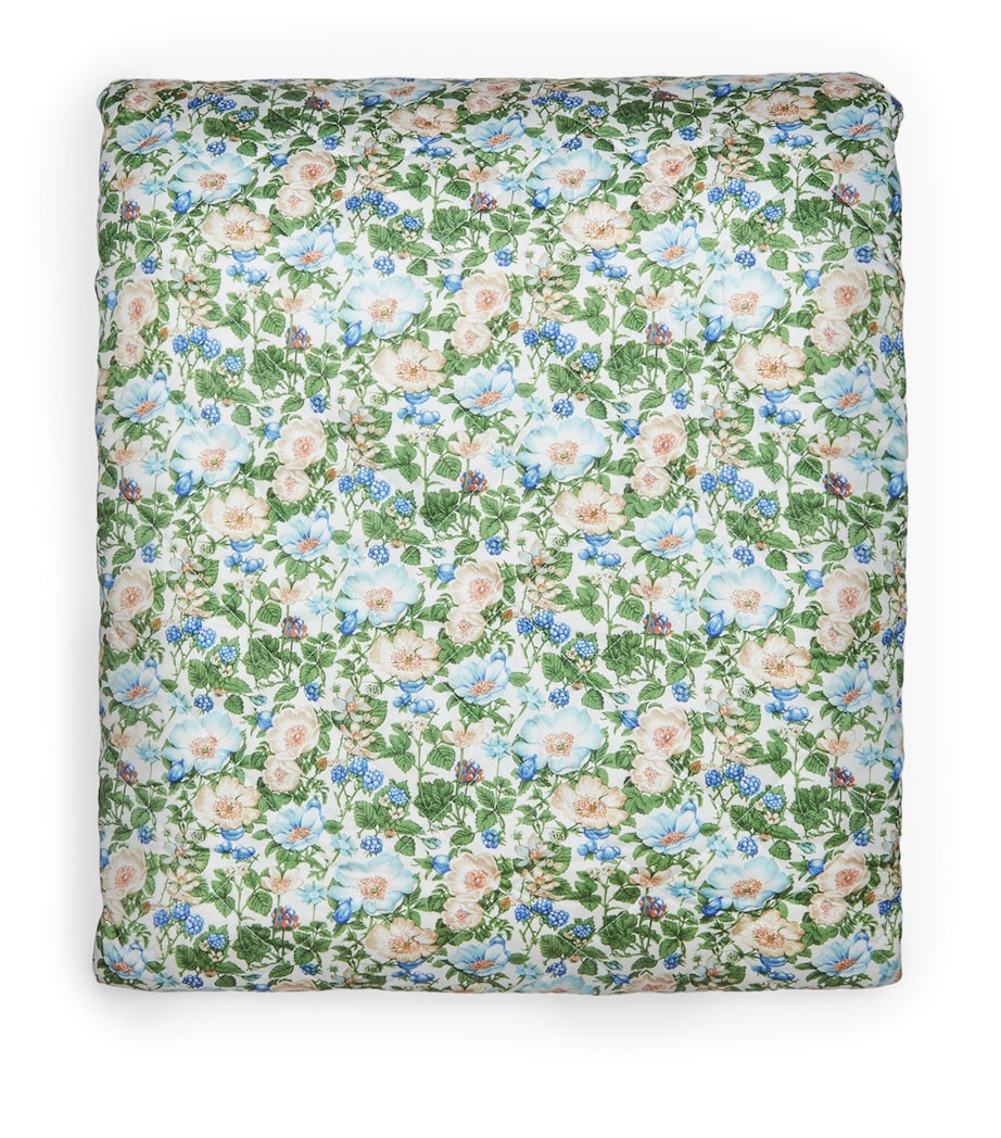 Blackberries Quilted Bedspread (270cm x 250cm) MULTI Image 1