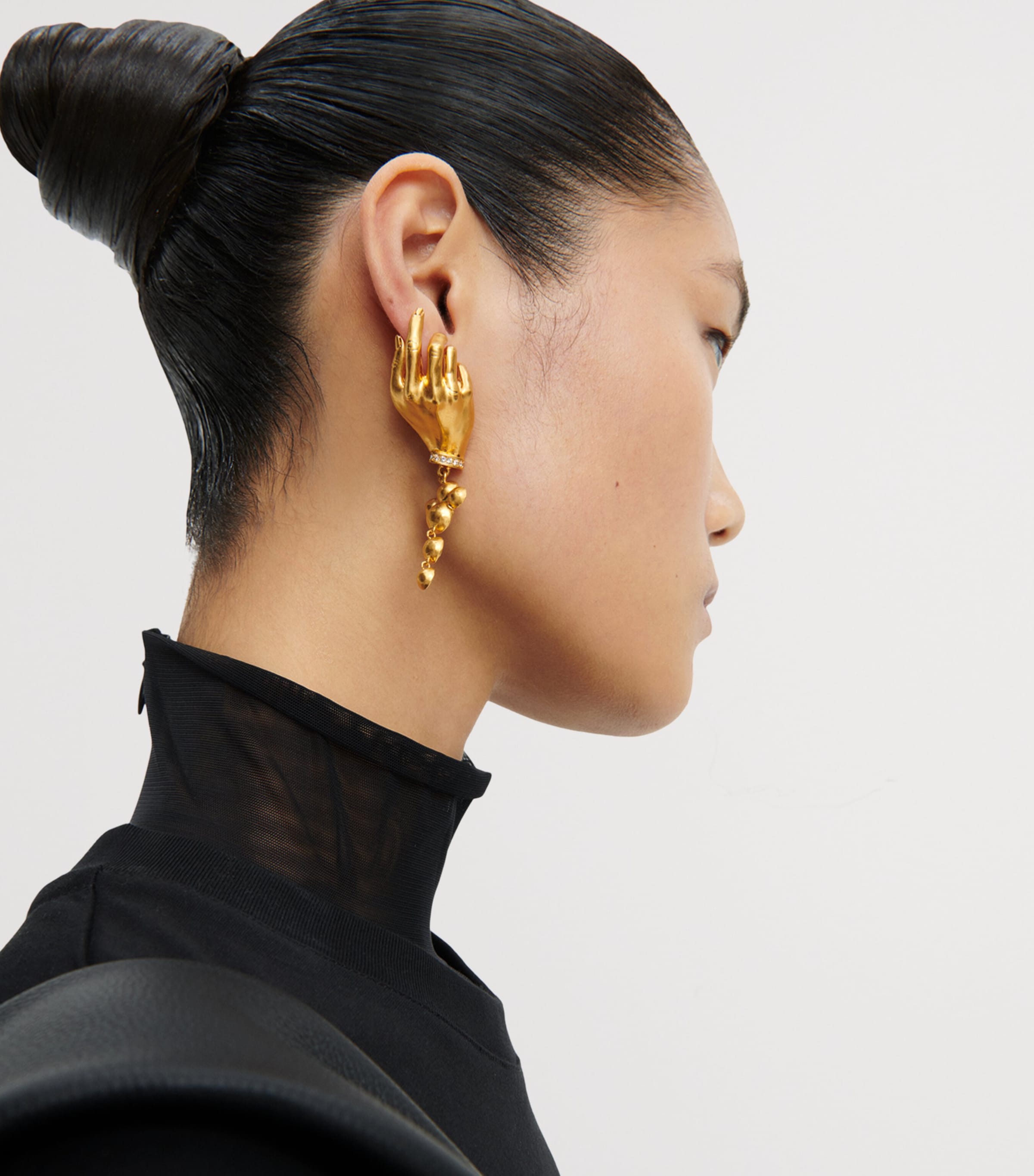 Schiaparelli Rhinestone-Embellished Hand Earrings Gold Image 2