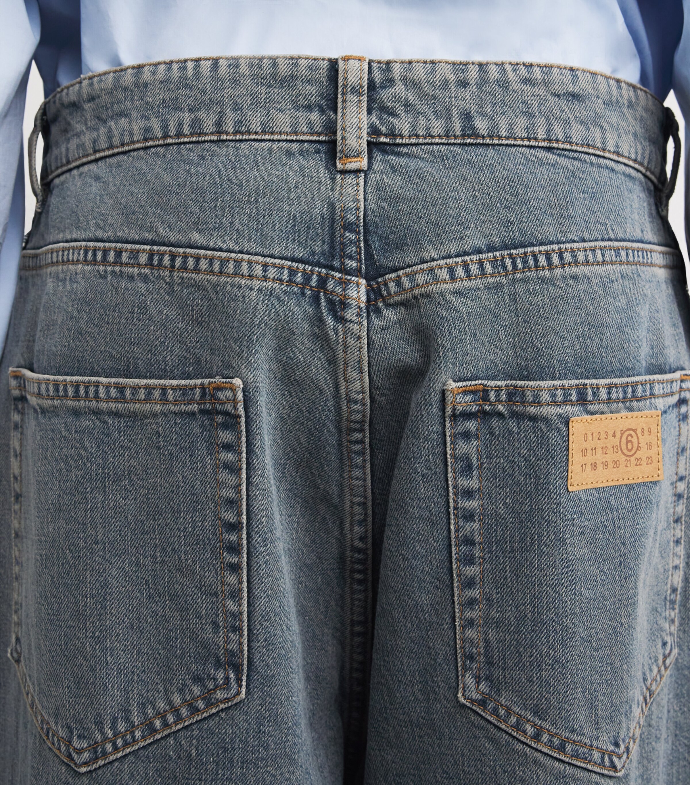 MM6 Maison Margiela Blue Oversized Distressed-Detail Jeans