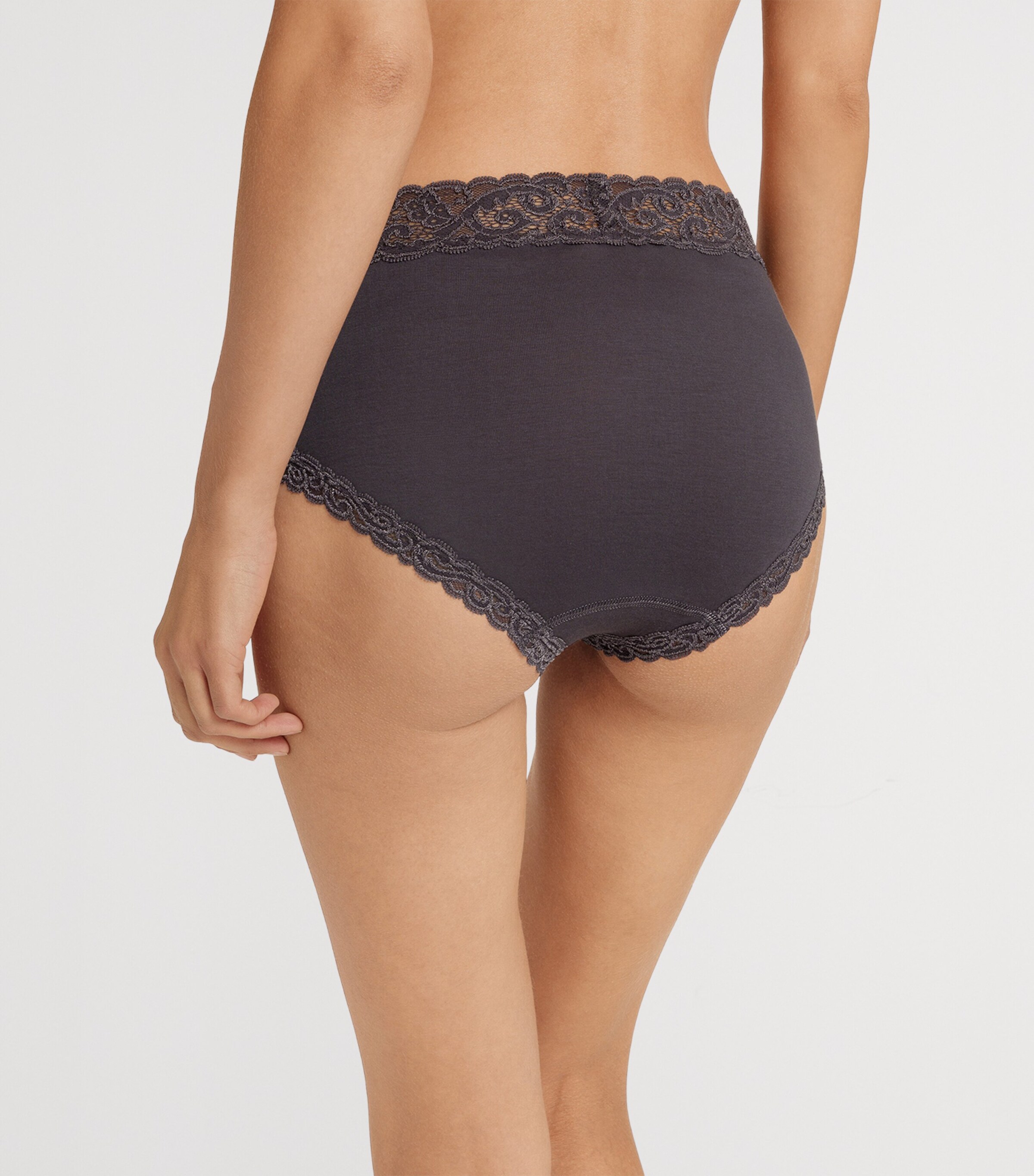 Hanro Mercerised Cotton Moments Maxi Briefs | Women Clothing | Lingerie & Hosiery | Knickers | Designers | Hanro Hanro Mercerised Cotton Moments Maxi Briefs | Women Clothing | Lingerie & Hosiery | Knickers | Designers | Hanro