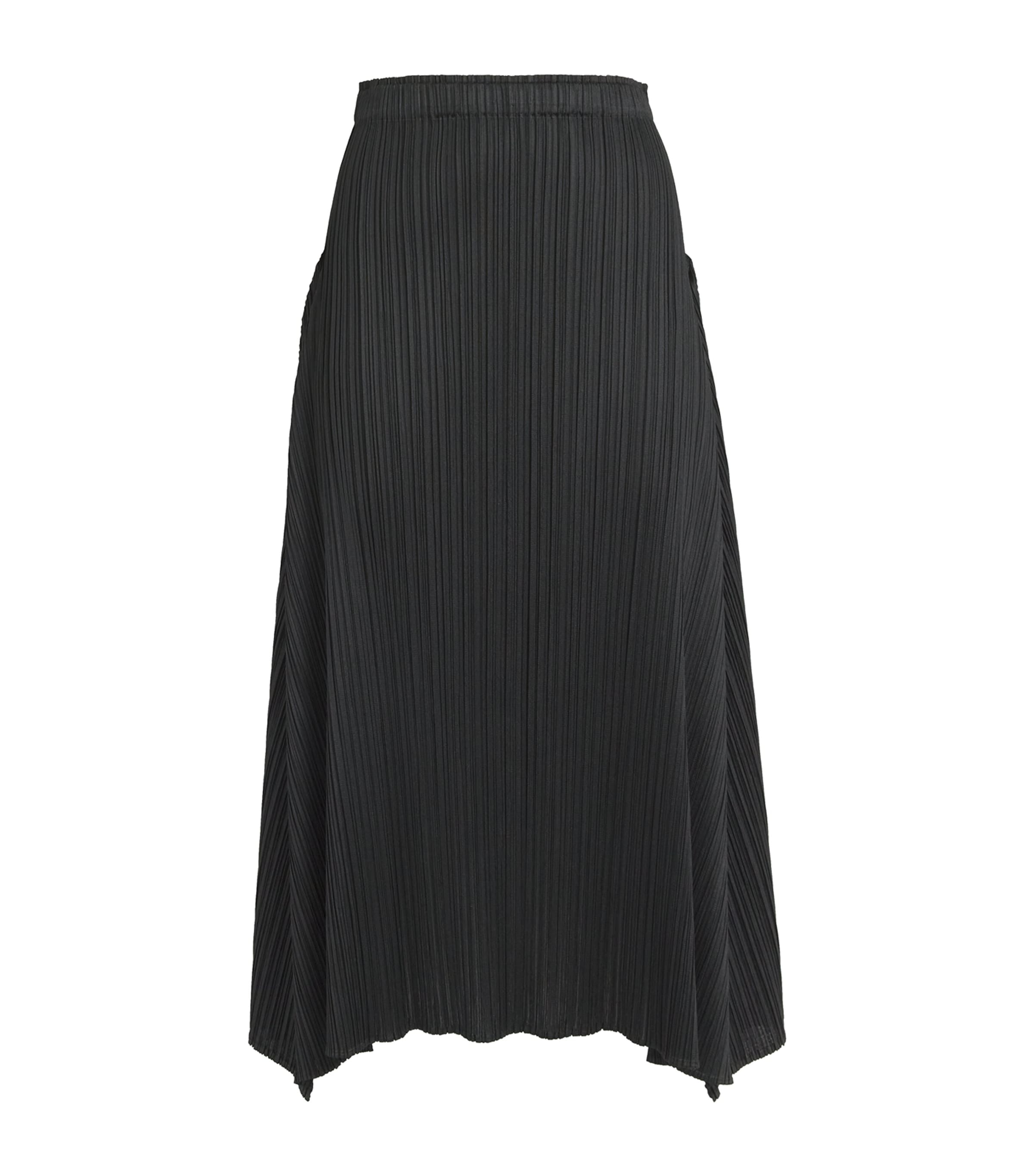 Shop Issey Miyake Efficient Square Skirt In Black