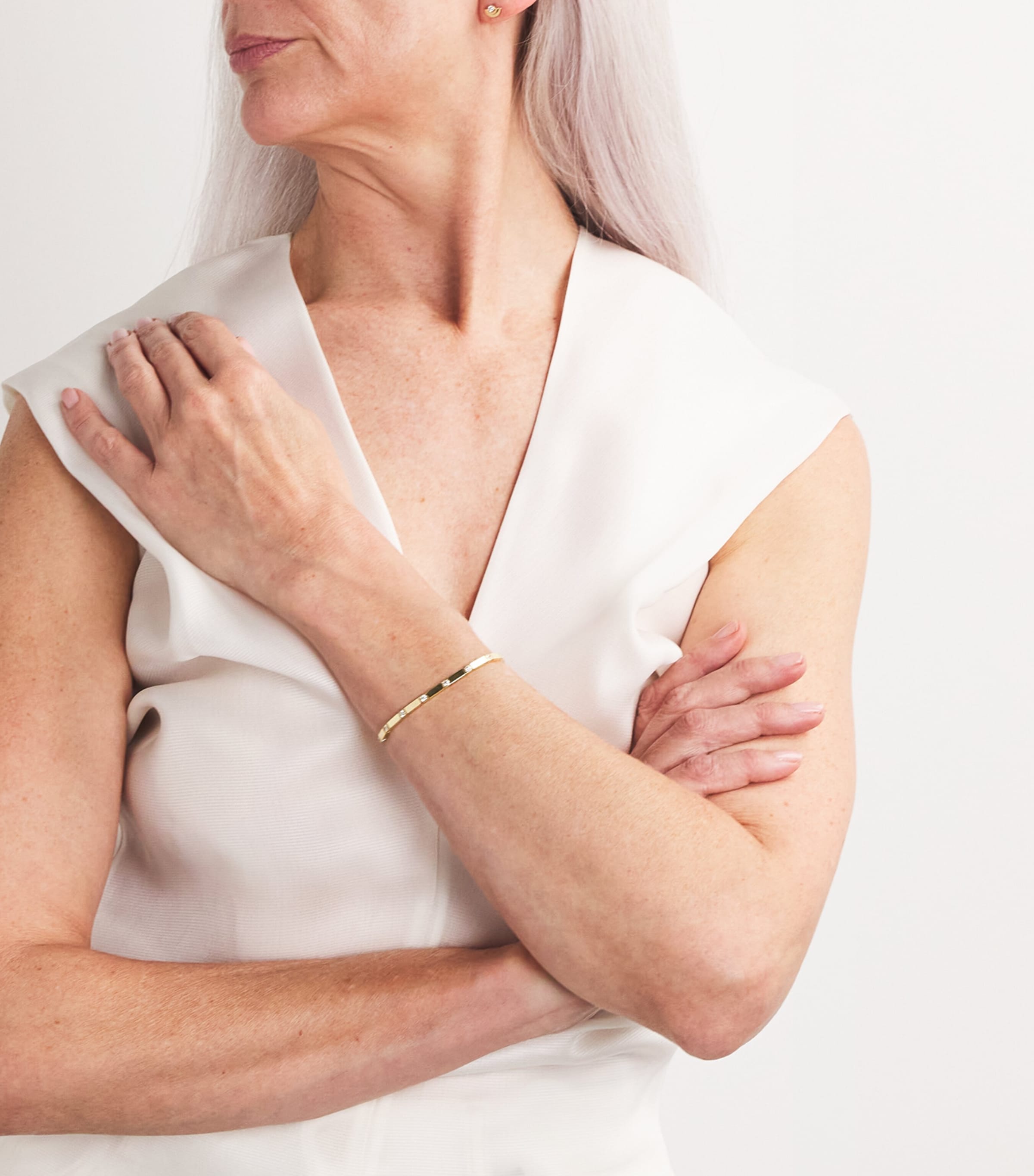 Yellow Gold and Diamond Bar Bracelet YELLOW GOLD Image 5