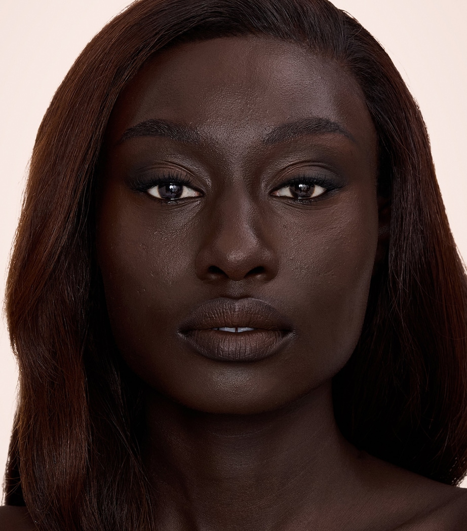Charlotte Tilbury Airbrush Flawless Blur Concealer Deep Image 2