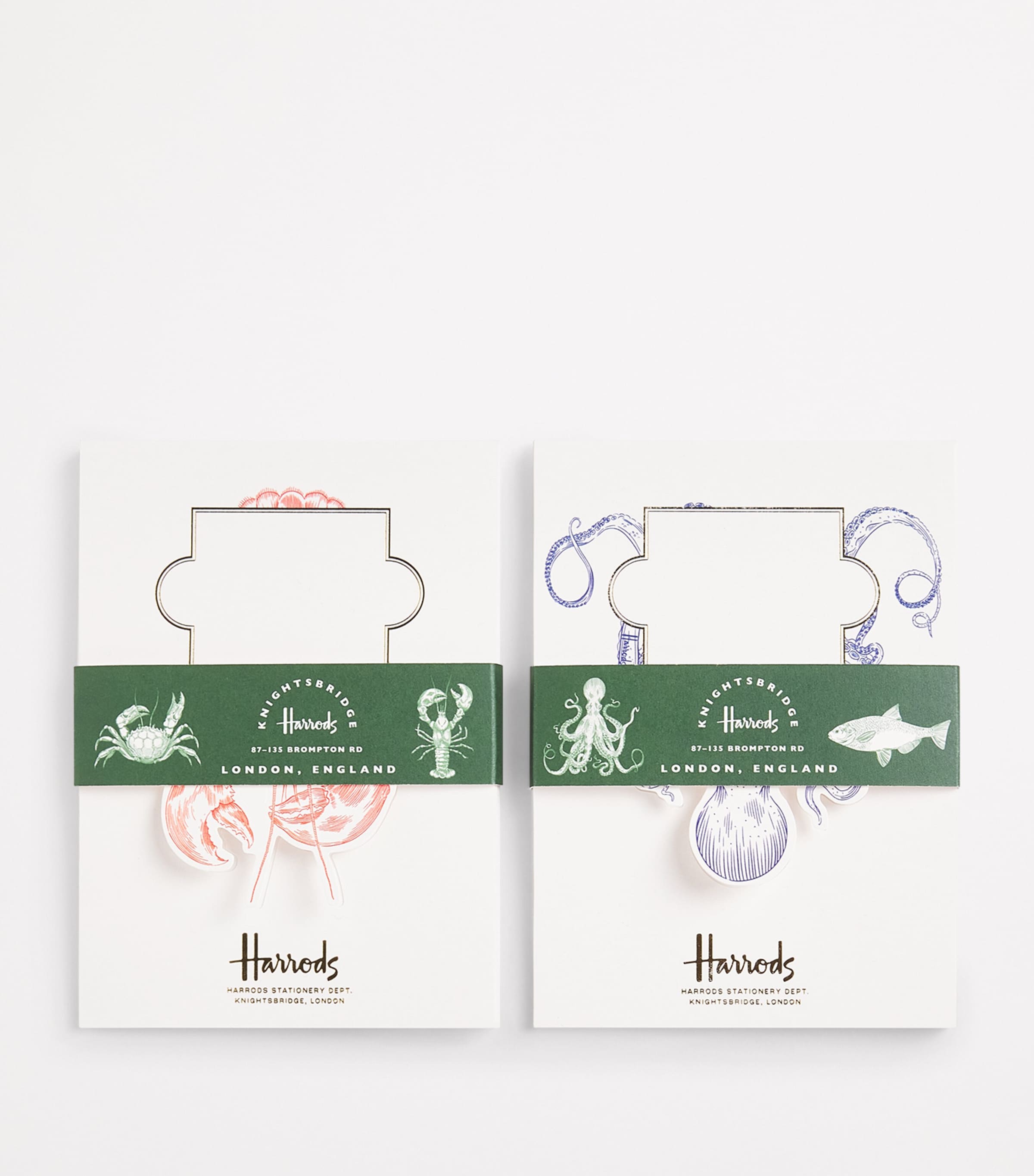 Set of 12 Character Place Cards MULTI Image 2