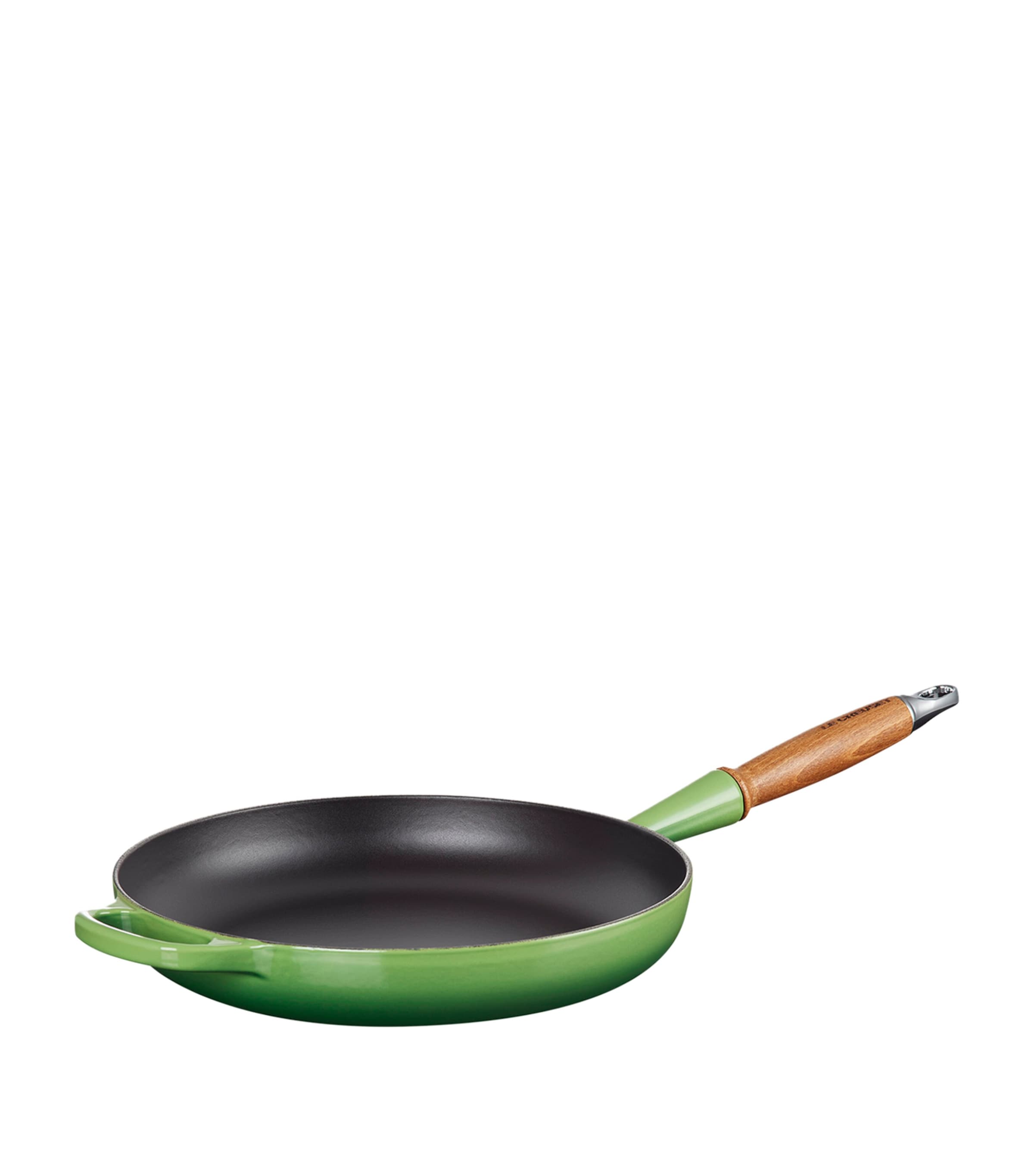 Le Creuset Cast Iron Signature Frying Pan With Wooden Handle In Green