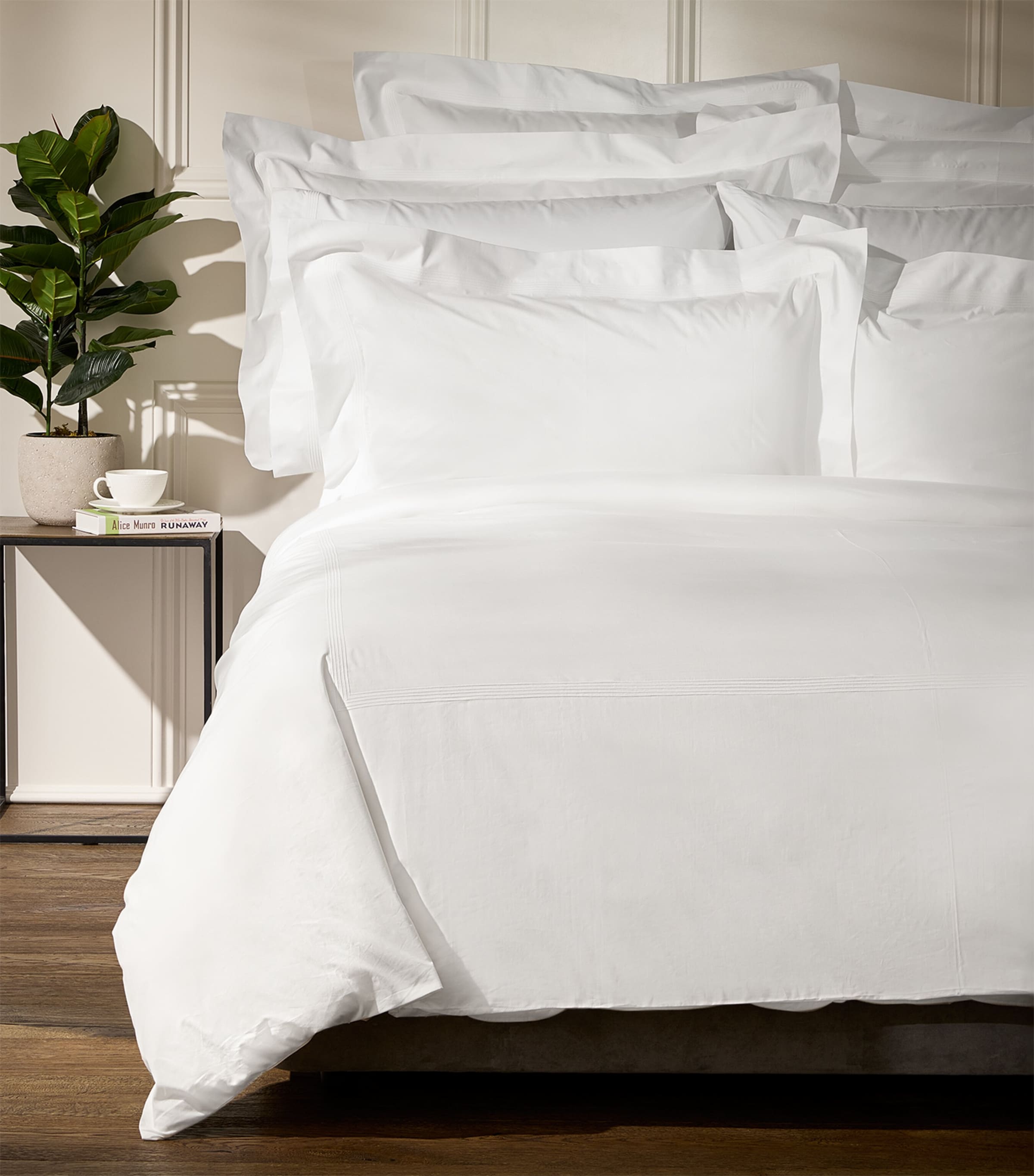 Peter Reed Barley Super King Fitted Sheet In White