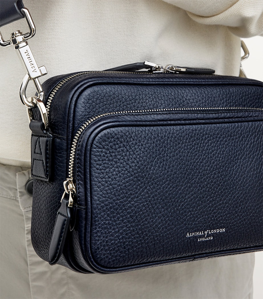 Leather Reporter East West Messenger Bag NAVY Image 6