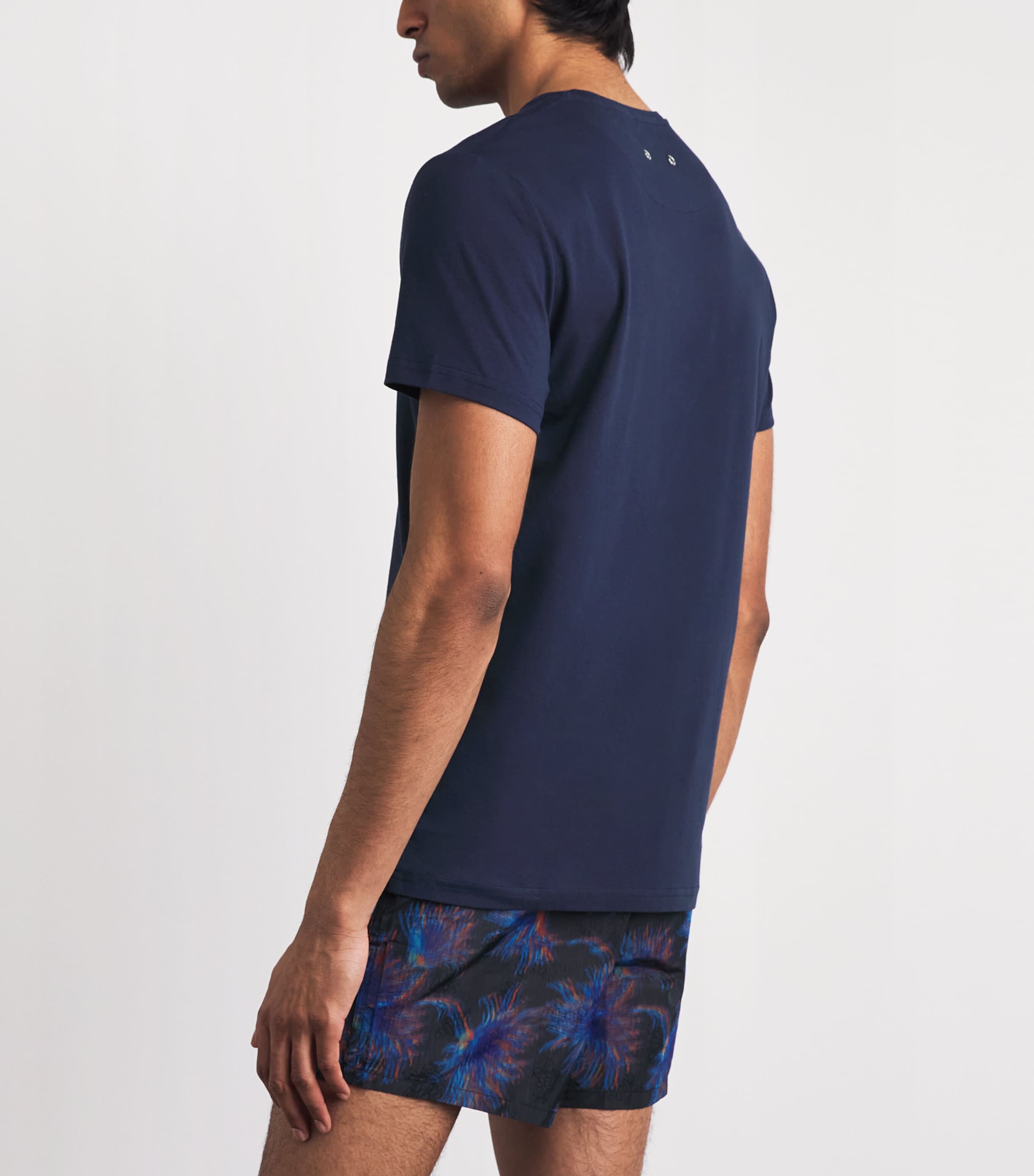 Vilebrequin Mens Cotton Logo Turtle T-Shirt Bleu Marine Image 5