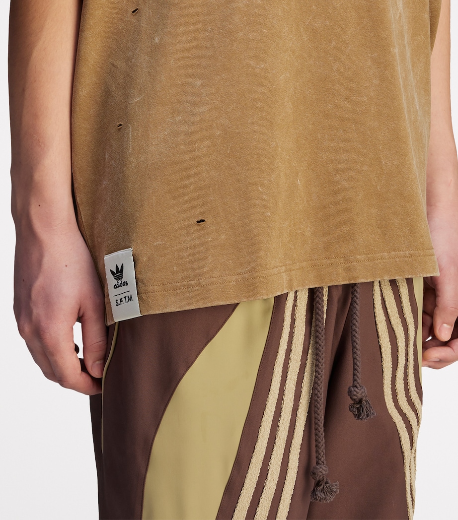 x Song For The Mute Logo T-Shirt EARTH Image 5