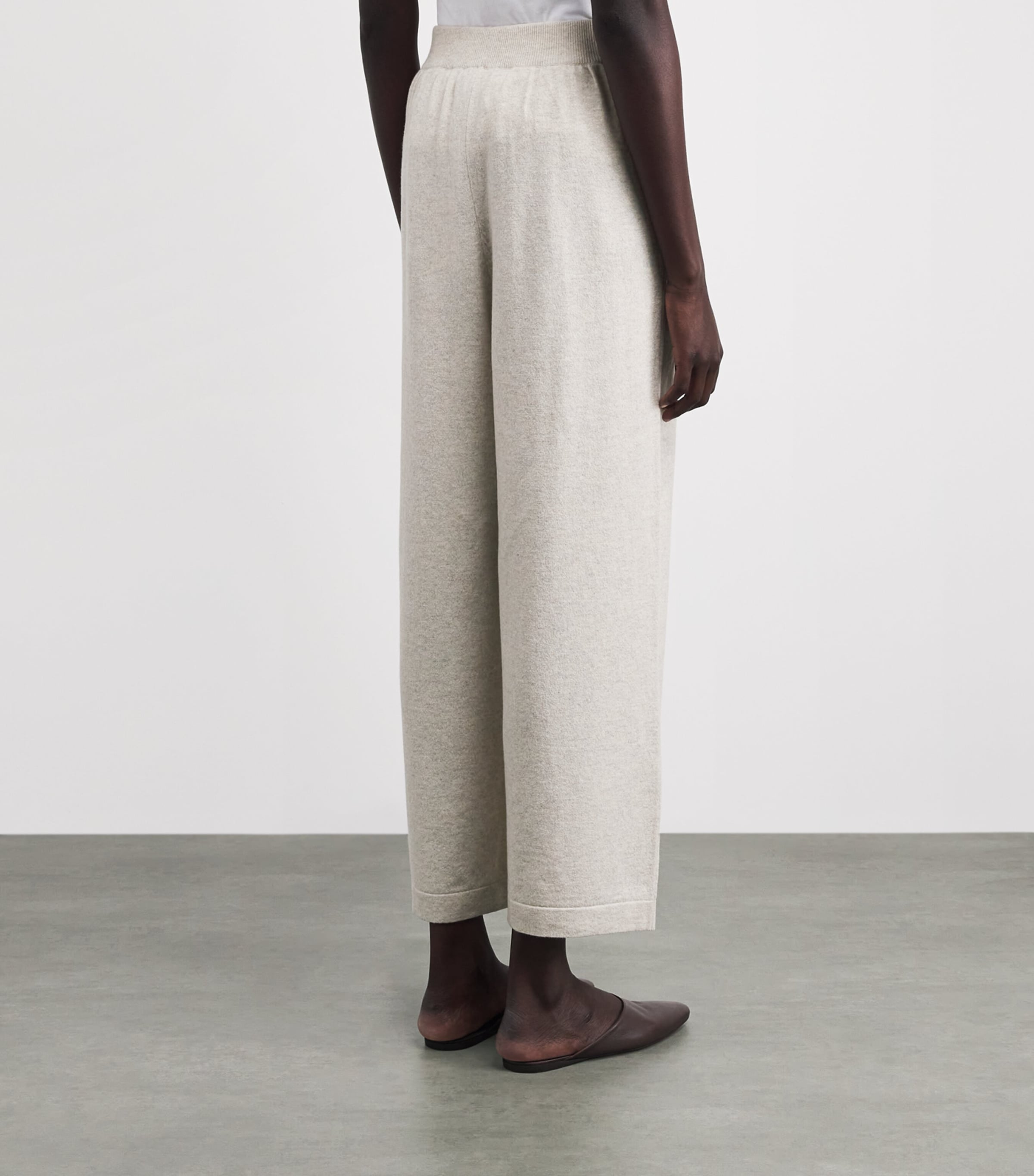 Johnstons Of Elgin Womens Cashmere-Blend Coll Trousers Lunan Sand Image 5