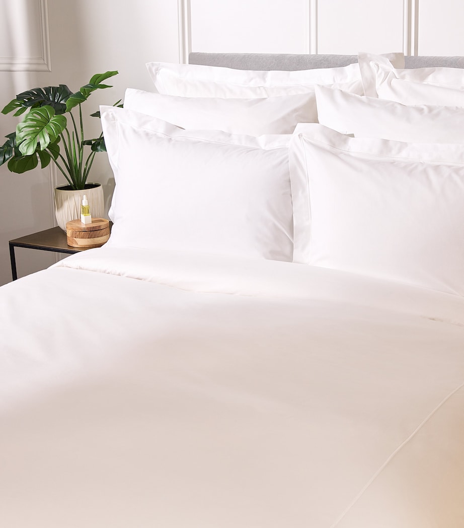 Helmshore Oxford Pillowcase (50cm x 75cm) WHITE Image 3