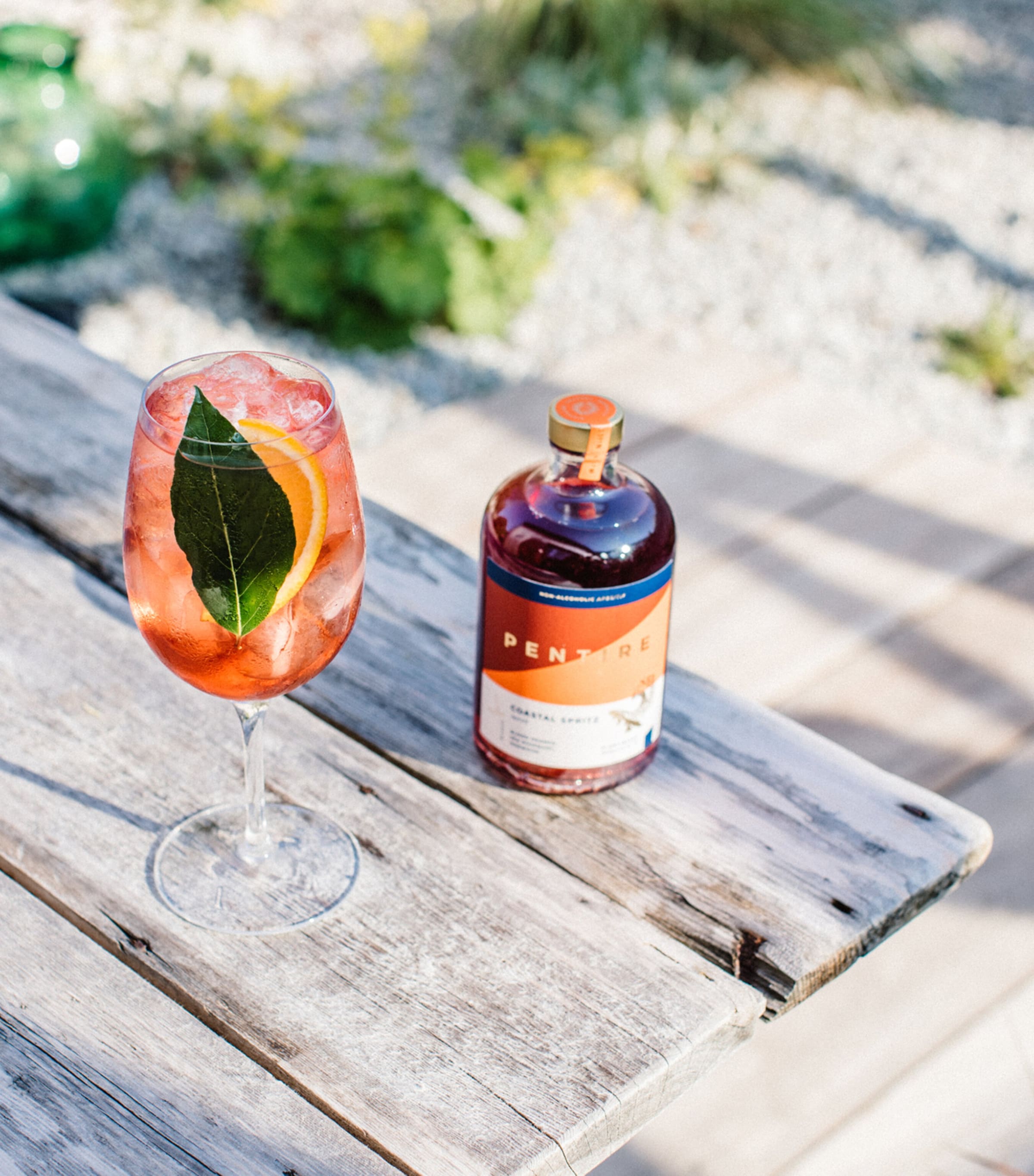 Non-Alcoholic Coastal Spritz (70cl) NO COLOUR Image 3