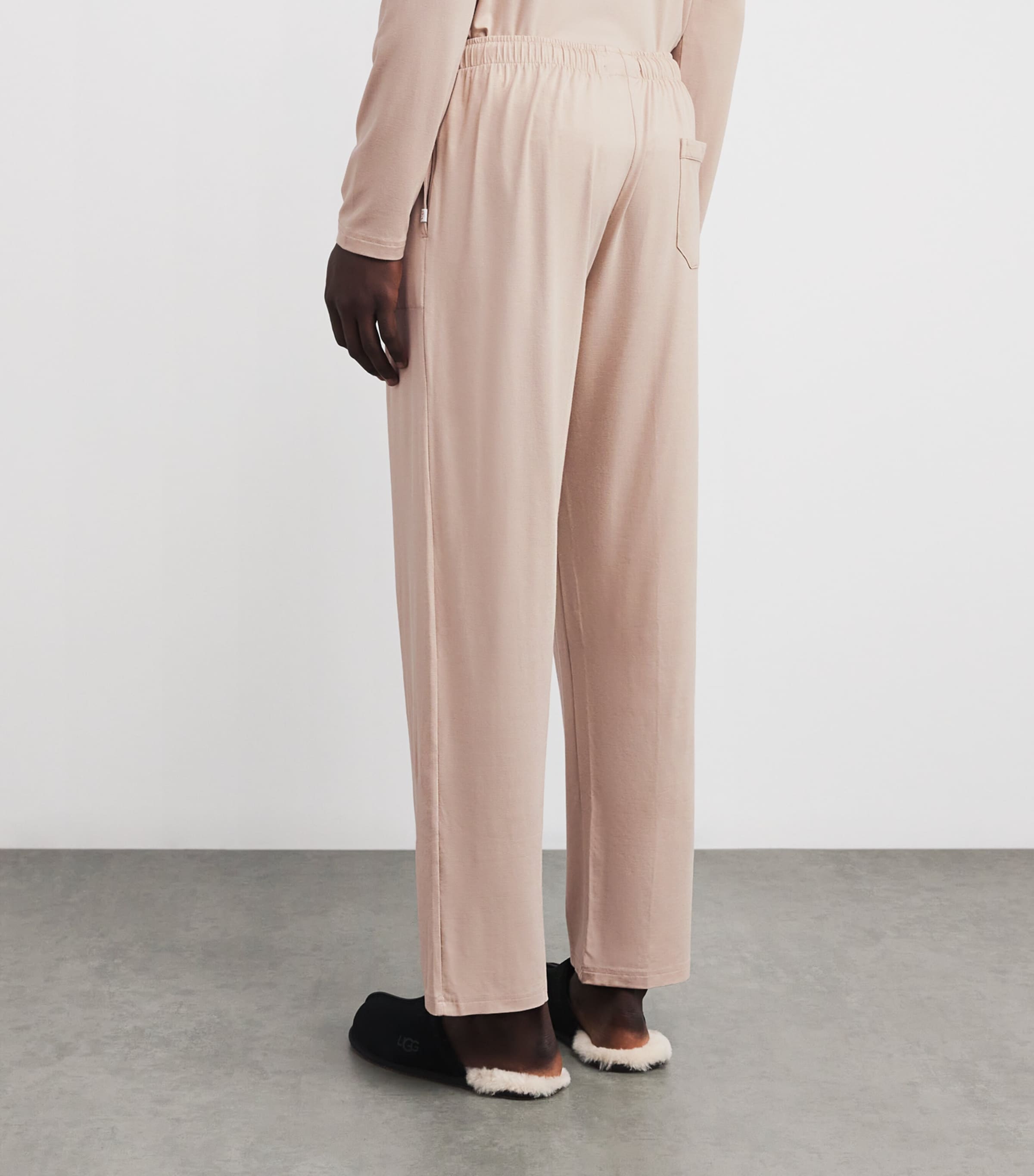 Micro Modal Basel Sweatpants 022BEI Image 4