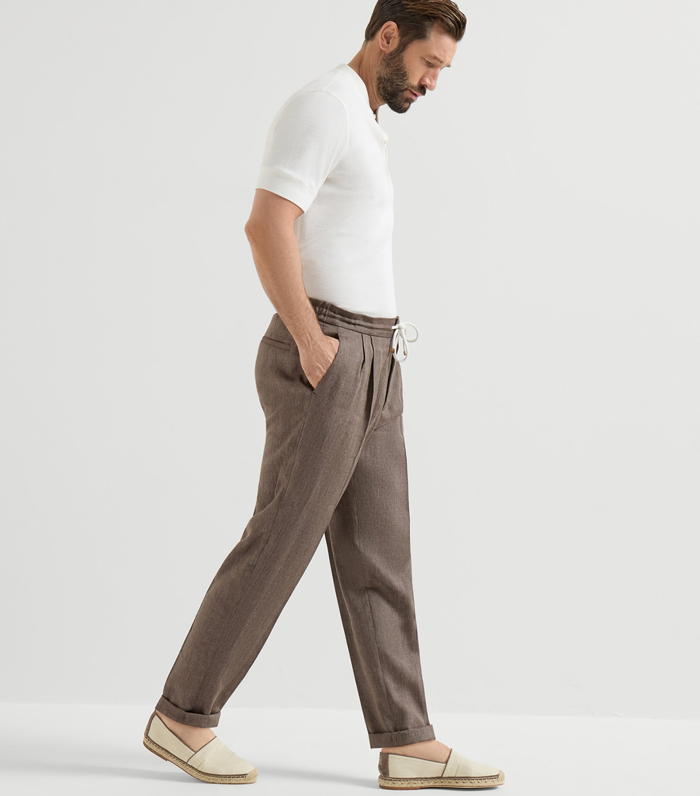 Brunello Cucinelli Mens Drawstring Leisure Trousers Image 5