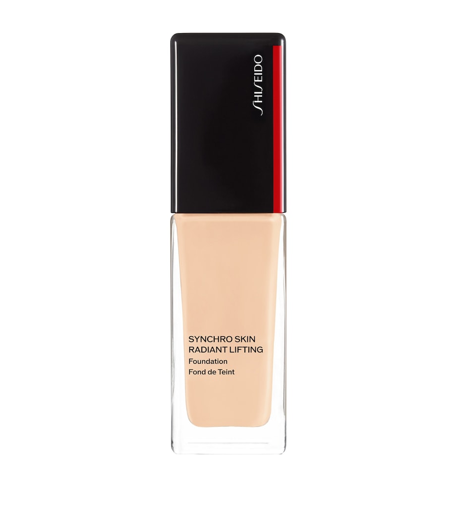 Synchro Skin Radiant Lifting Foundation SPF 30 130 Image 1