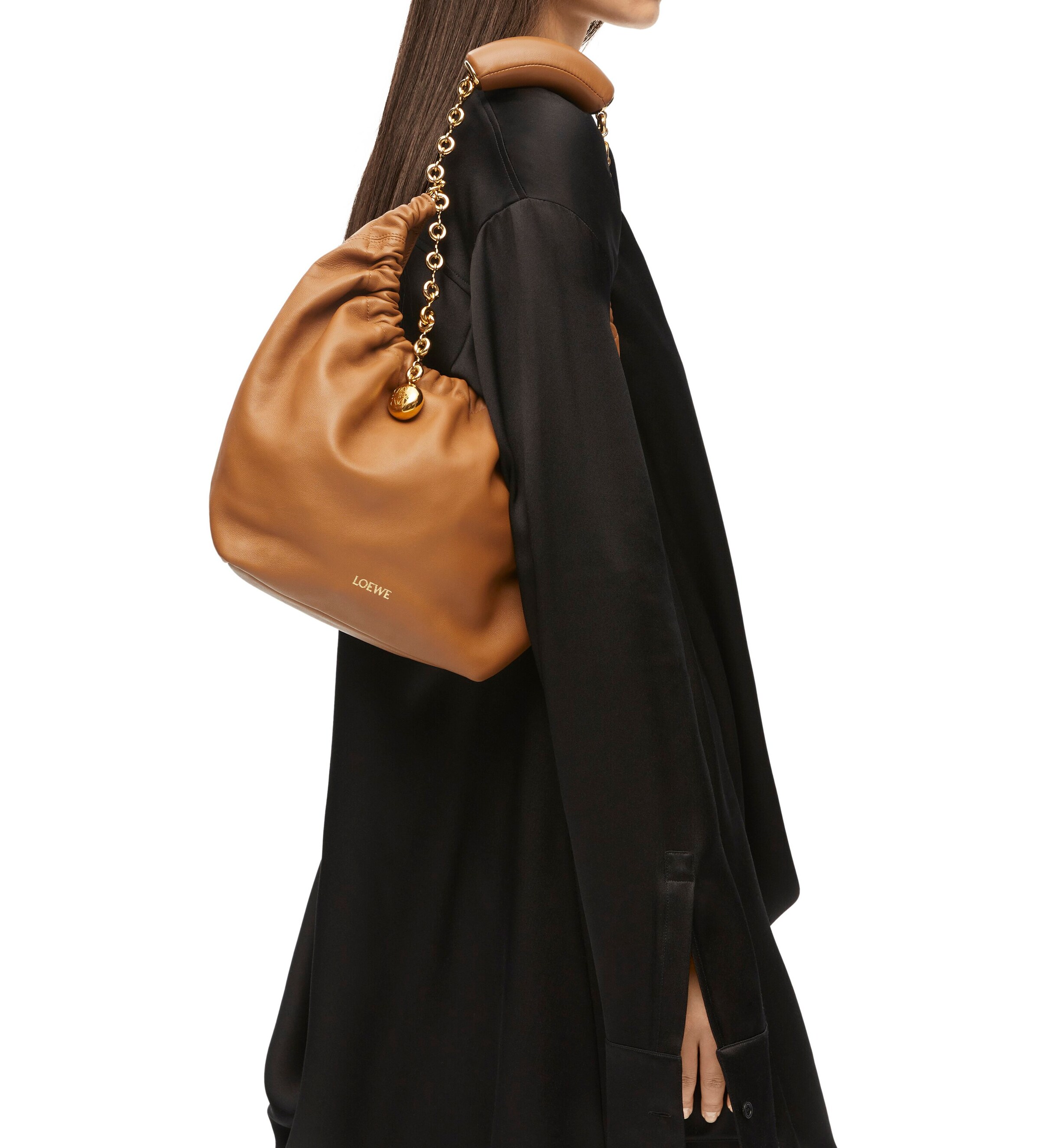 Small Leather Squeeze Top-Handle Bag OAK Image 11