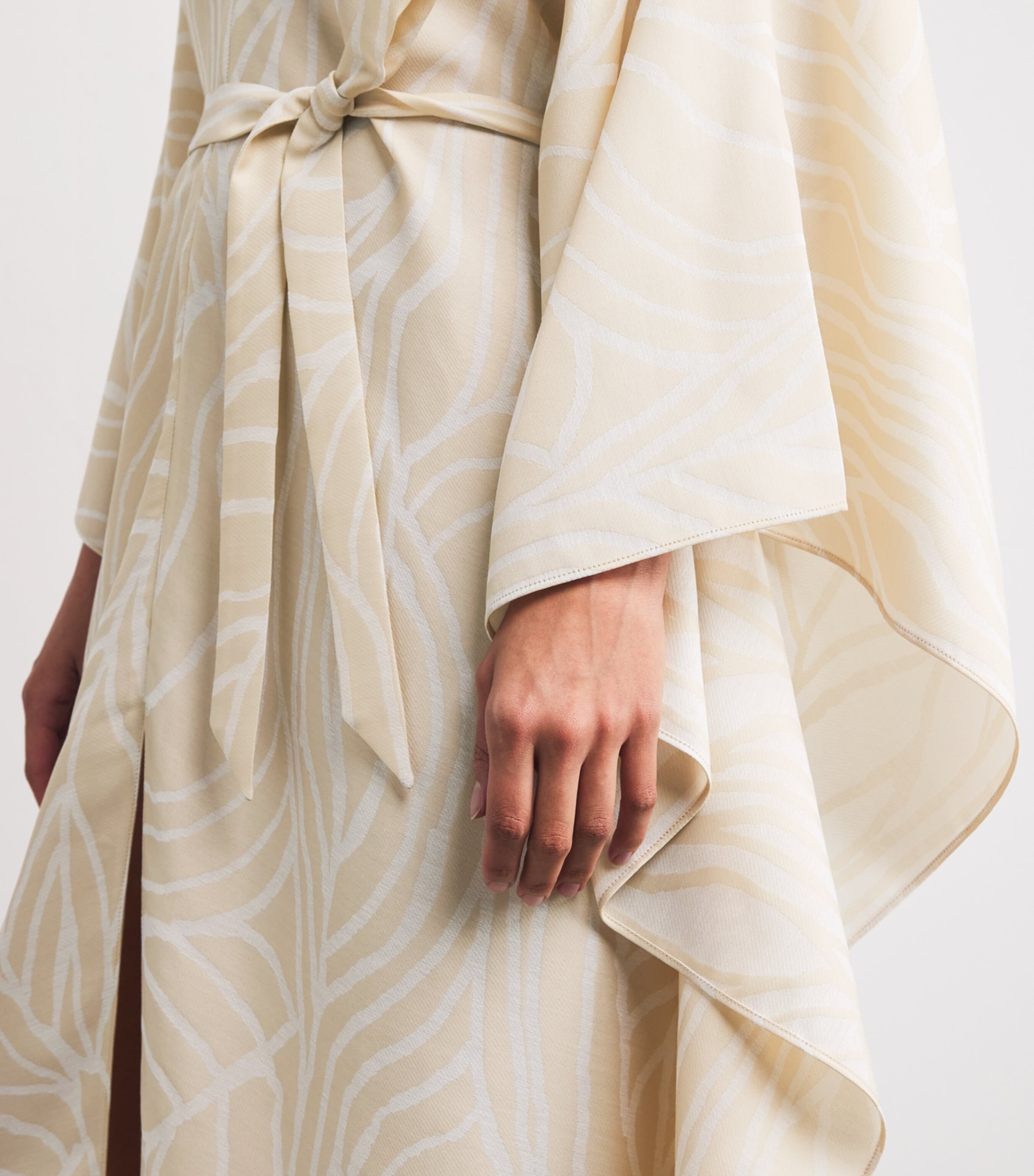 Printed OOO Kaftan Dress IVORY-STUCCO Image 5