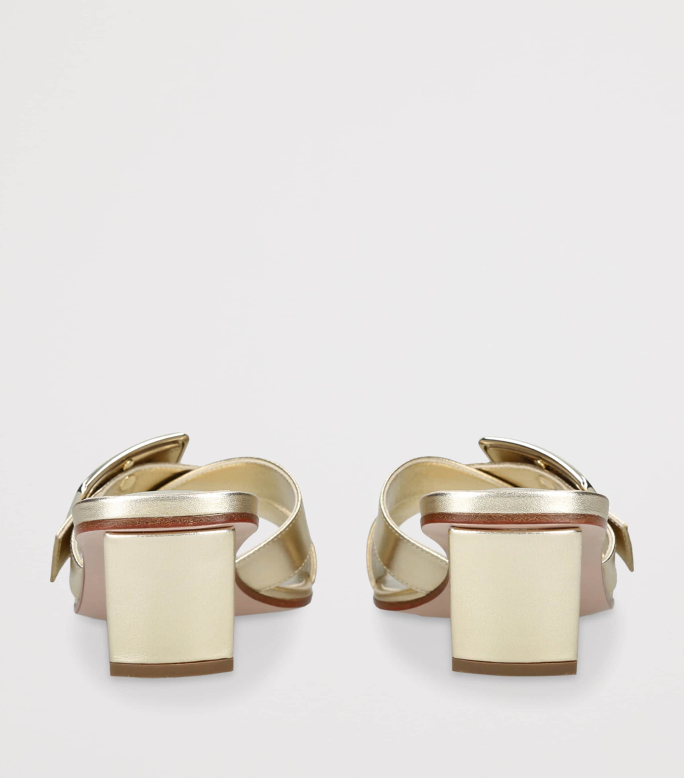 Roger Vivier Leather Belle Vivier Mules 45 Gold Image 2