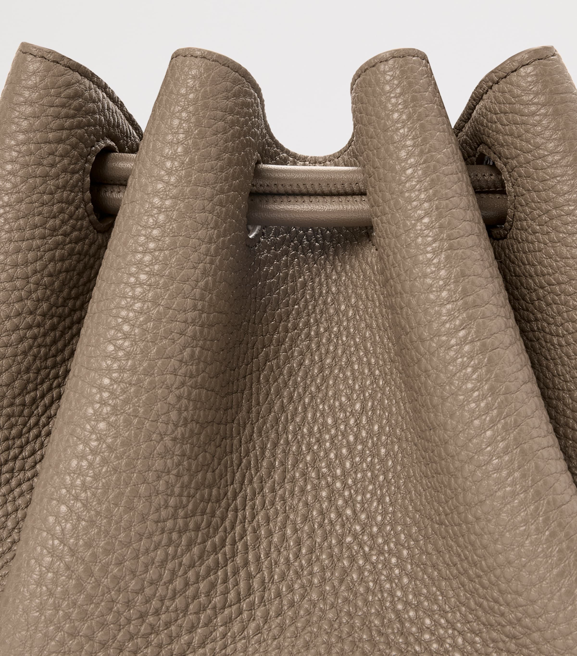 Small Grained Leather Madrid Shoulder Bag TAUPE Image 11