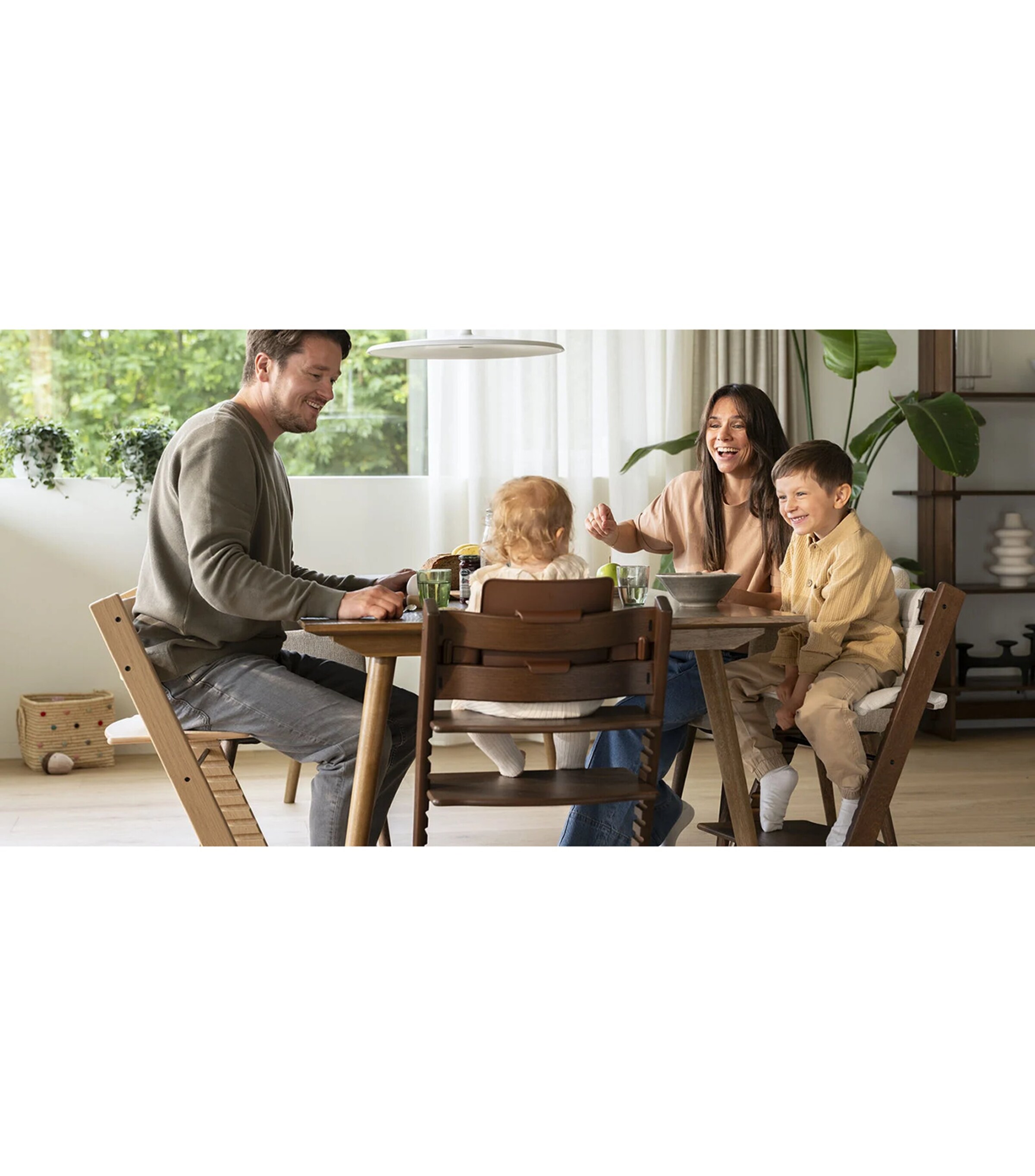 Stokke Tripp Trapp High Chair Oak Natural Image 4