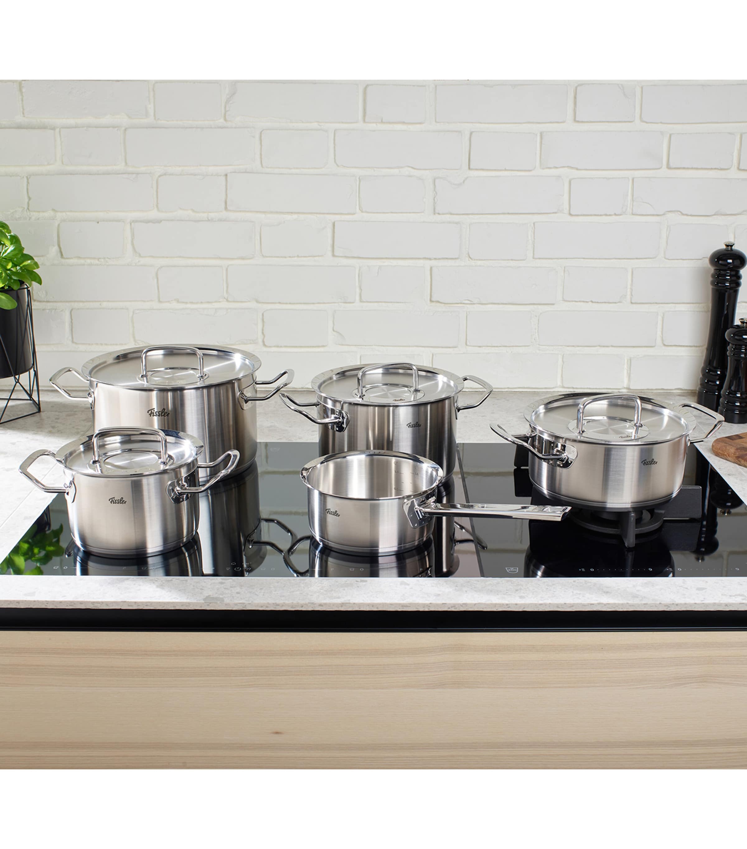 Original-Profi 5-Piece Cookware Set INOX GREY Image 2