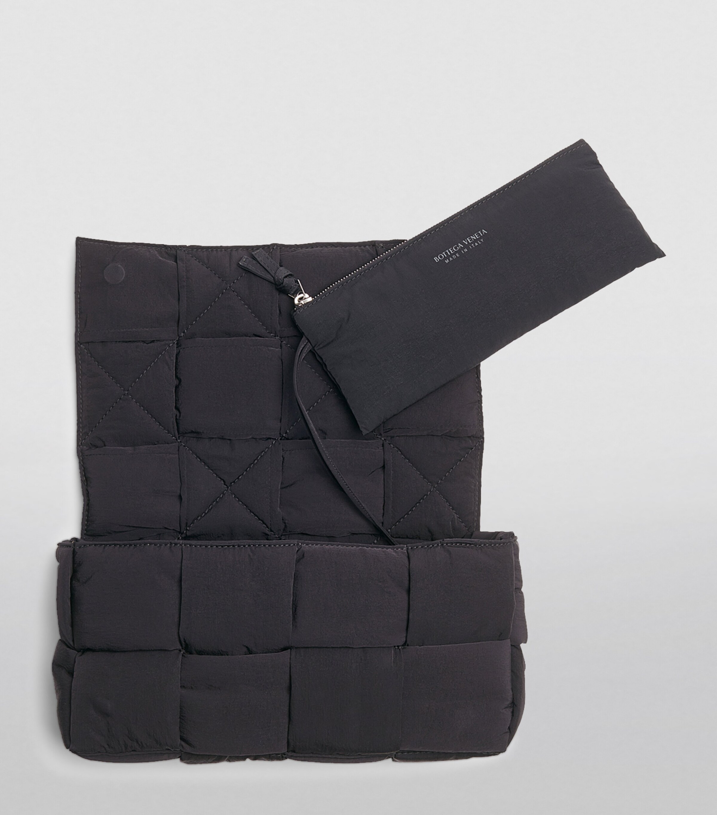 Intreccio Padded Tech Cassette Cross-Body Bag BLACK-SILVER Image 3