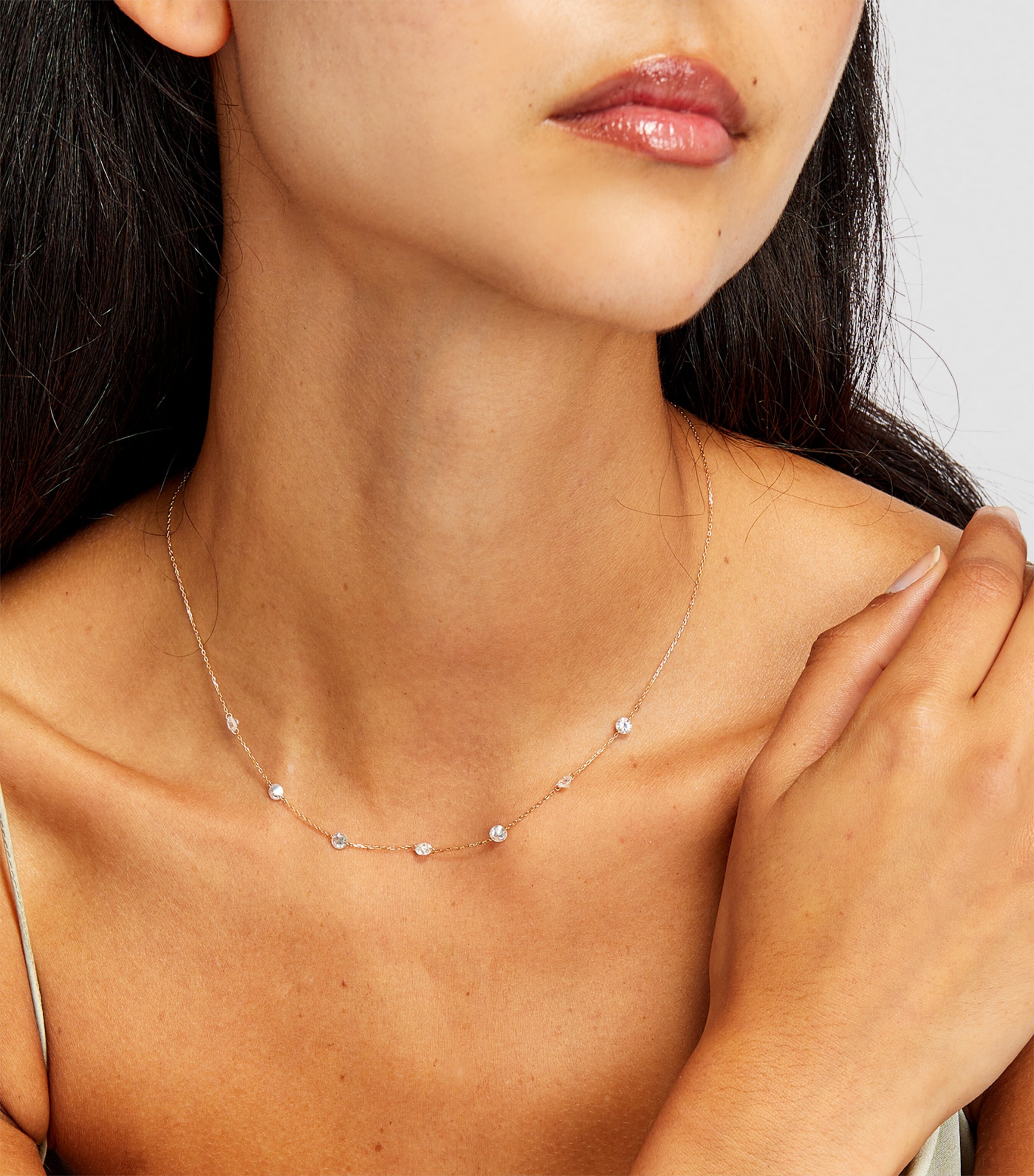 Yellow Gold and Diamond 7-Stone Danaé Necklace YELLOW GOLD Image 4