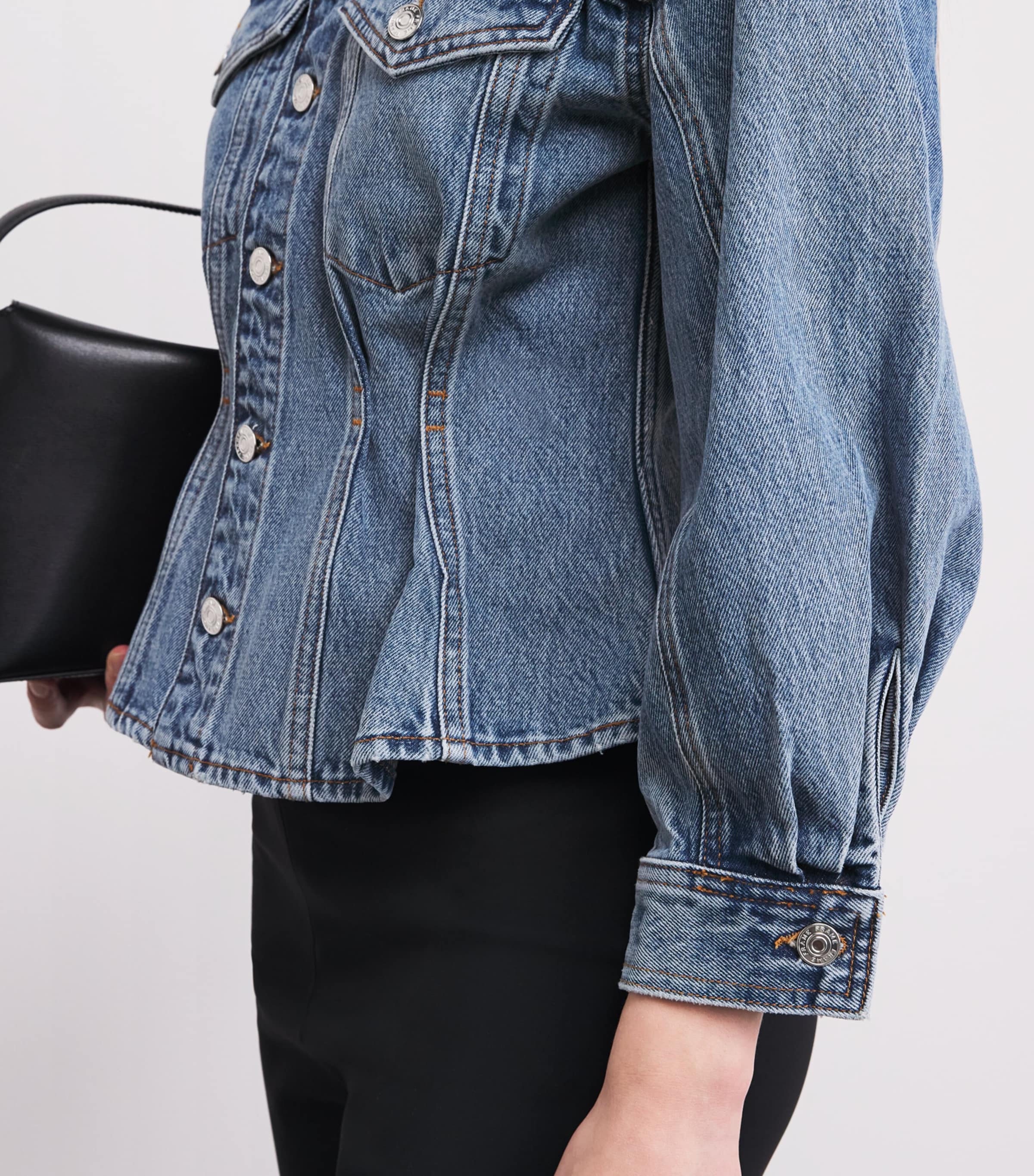 FRAME Womens Nipped Denim Jacket Umb Ria Image 3