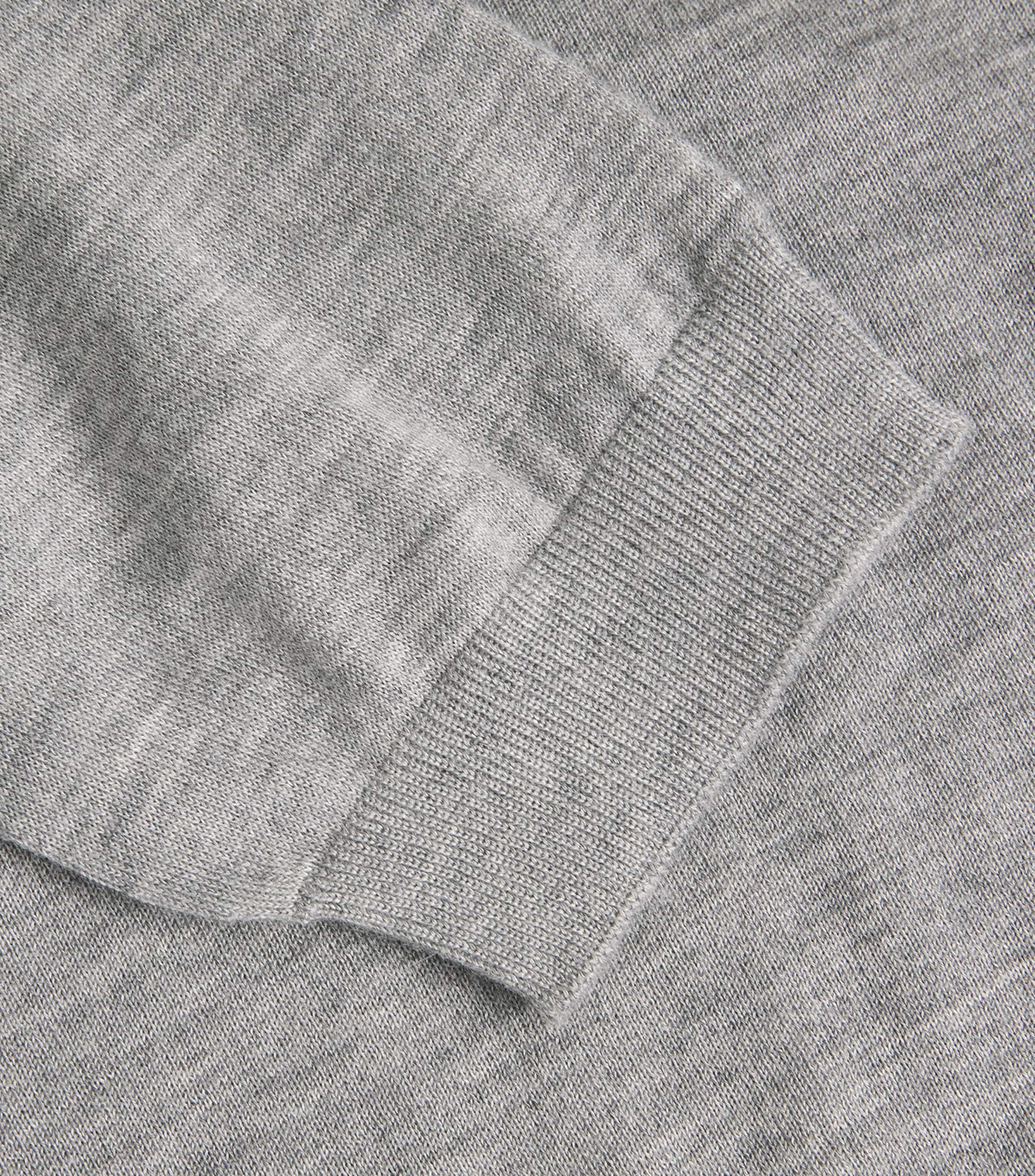 Johnstons Of Elgin Womens Cashmere Honor T-Shirt Cullen Grey Image 6