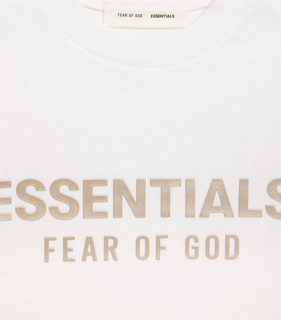 FEAR OF GOD ESSENTIALS KIDS Cotton Logo T-Shirt (2-7 Years) Cloud White Image 3
