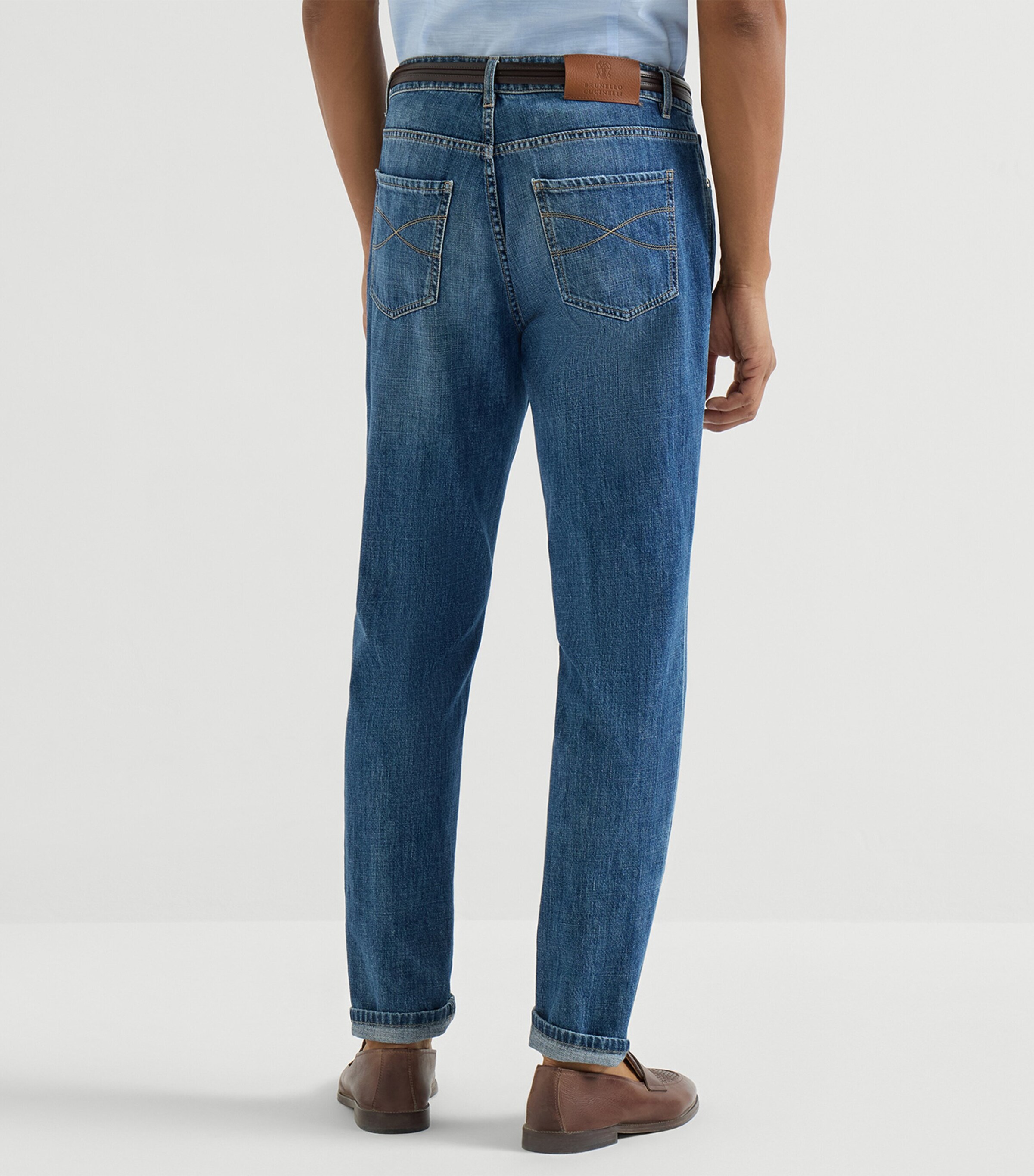 Brunello Cucinelli Mens Lightweight Straight Jeans Image 5