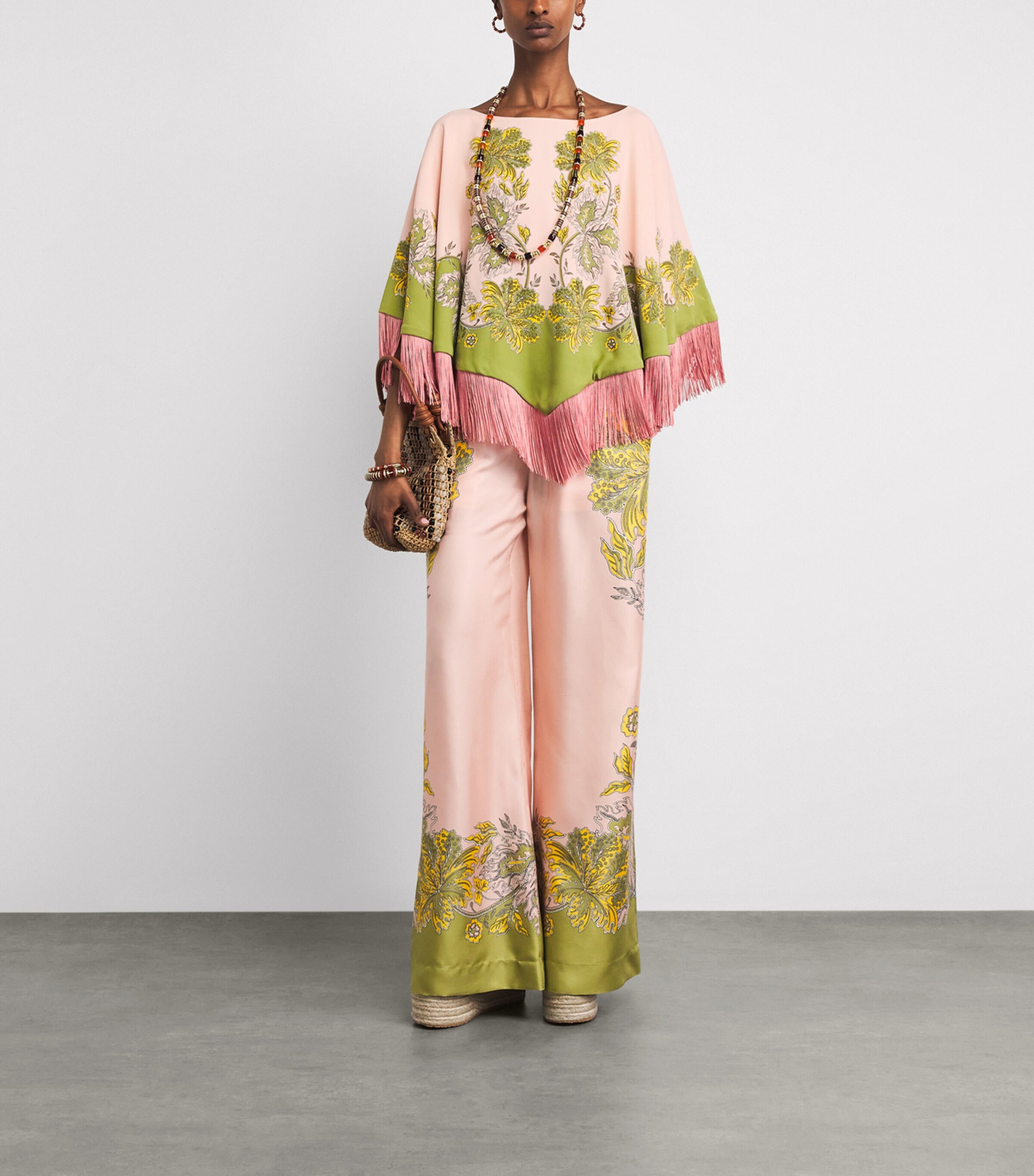 La Doublej Reversible Fringed Poncho Swathe Placée Image 2