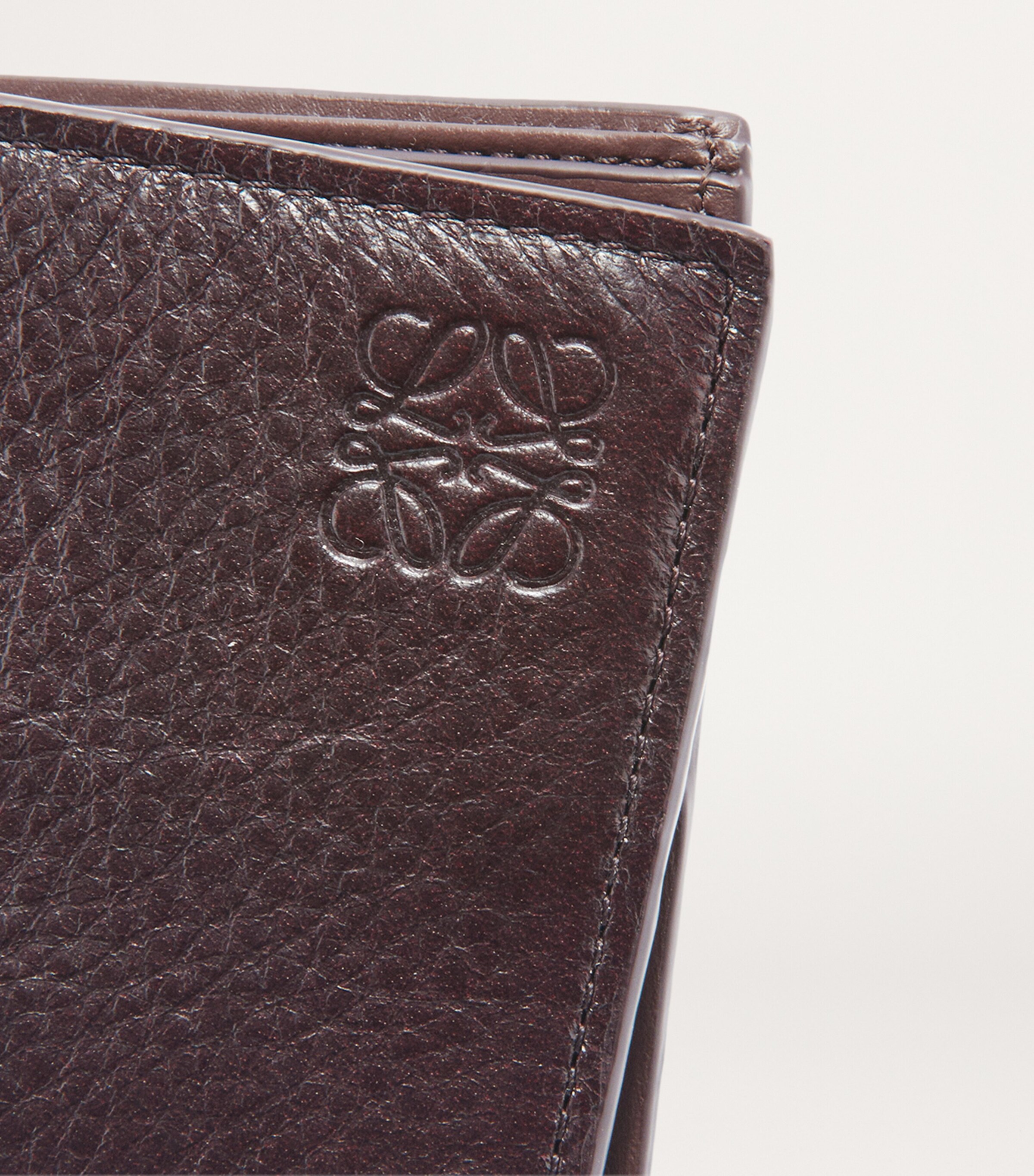 LOEWE Leather Essential Bifold Wallet Oxblood Image 5