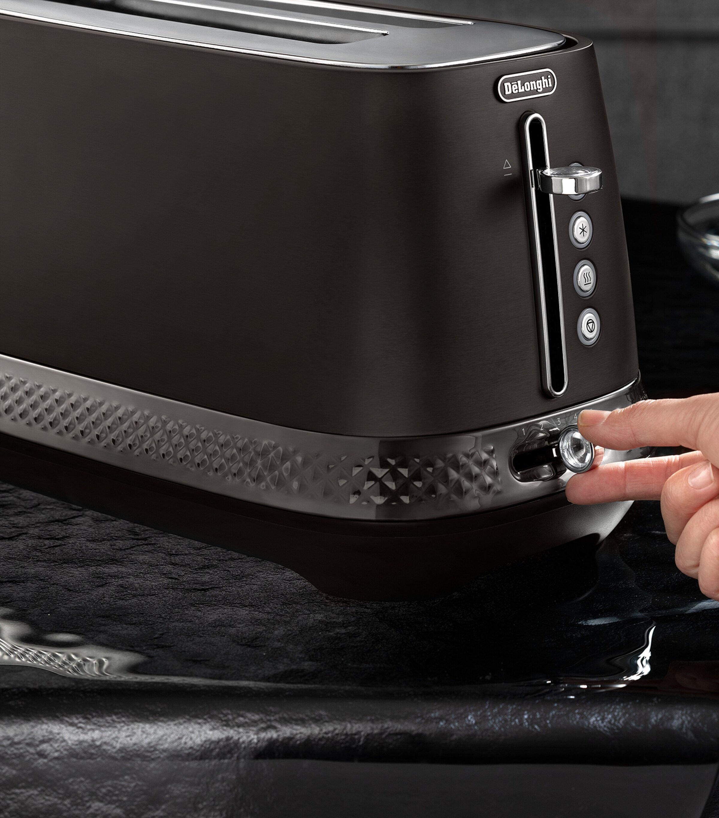 Stainless Steel Diadema Toaster BLACK Image 3