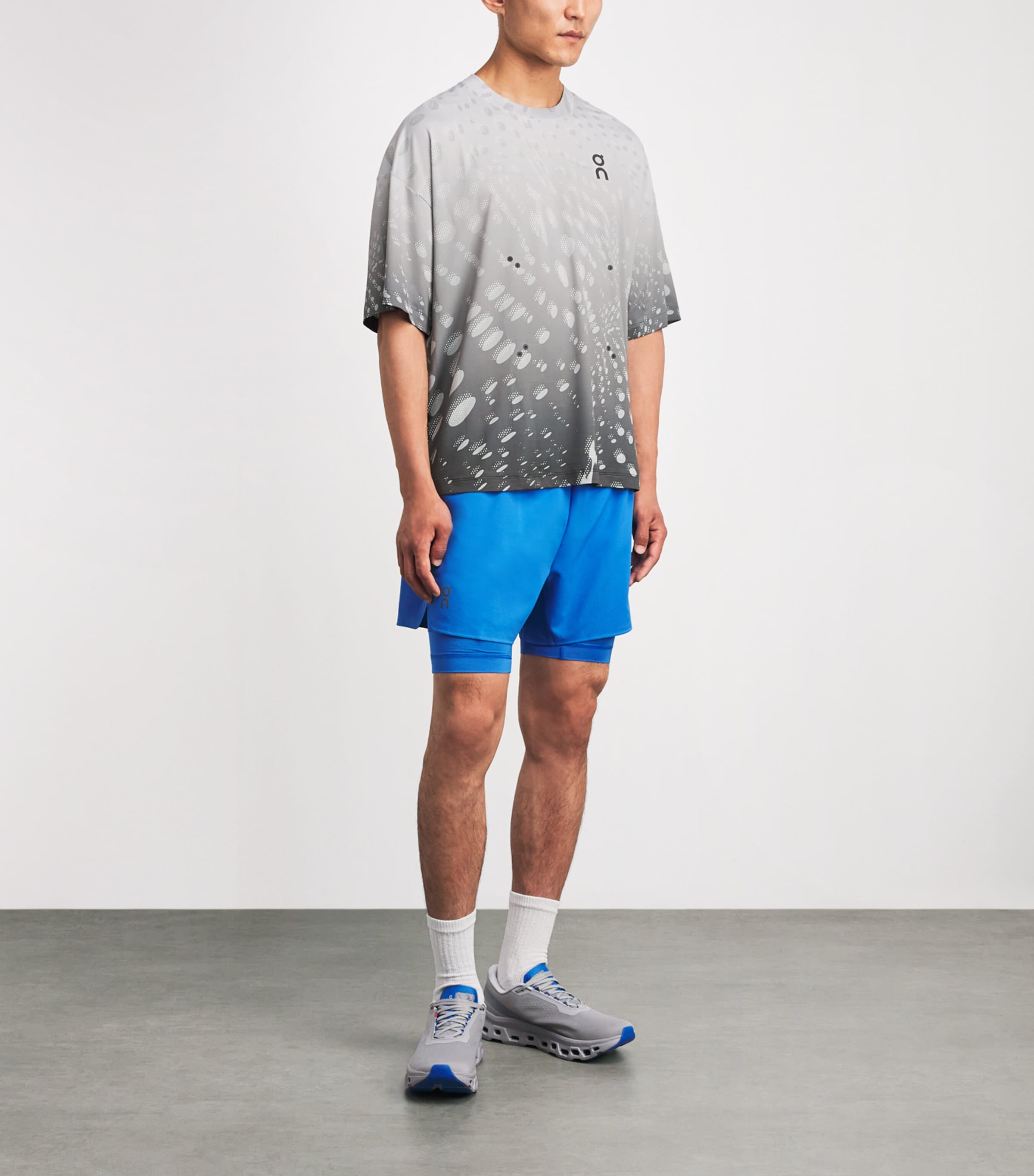 On Mens Performance Volt T-Shirt Espresso Image 2