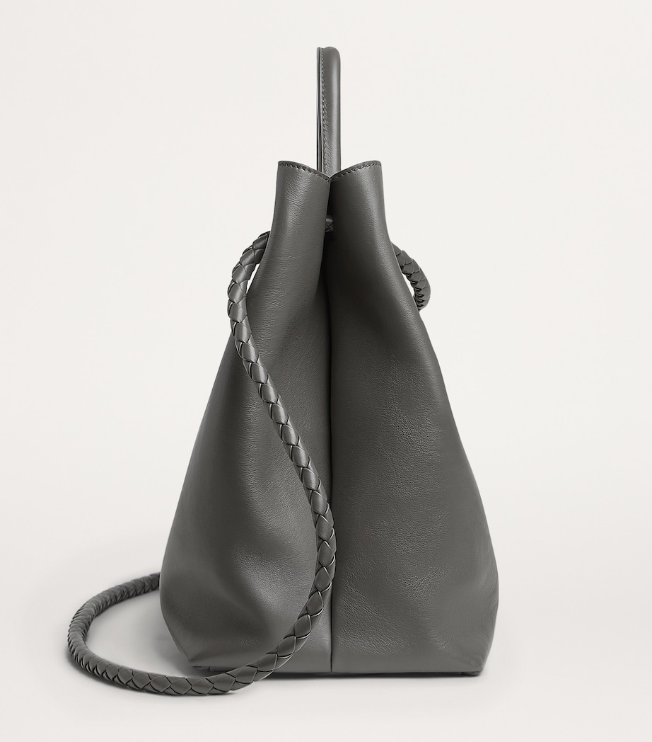 Bottega Veneta Large Andiamo Shoulder Bag Image 5