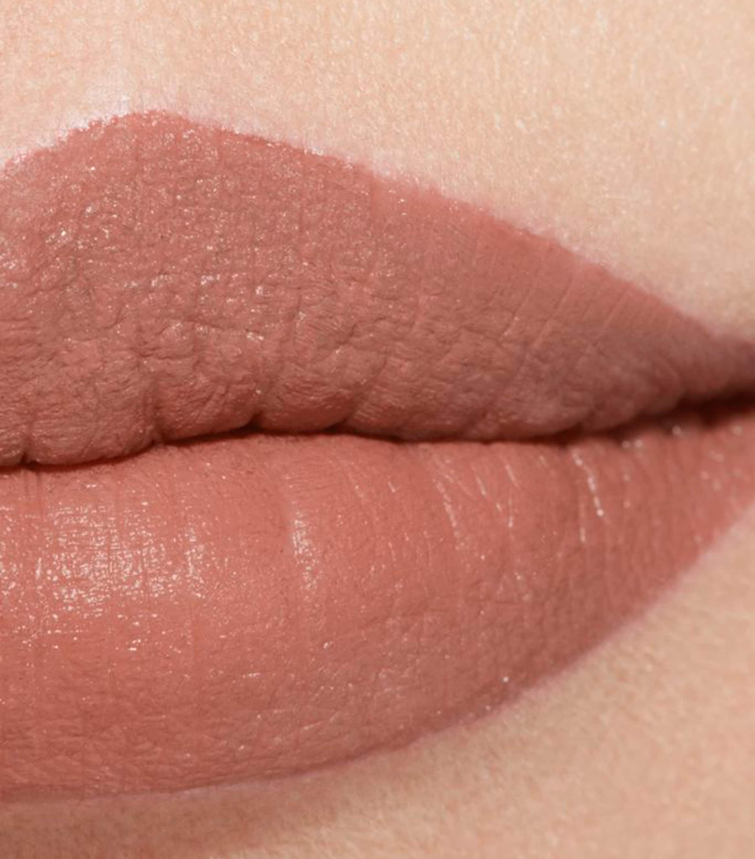 ROUGE ALLURE VELVET Luminous Matte Lip Colour INTEMPORELLE 60 Image 3