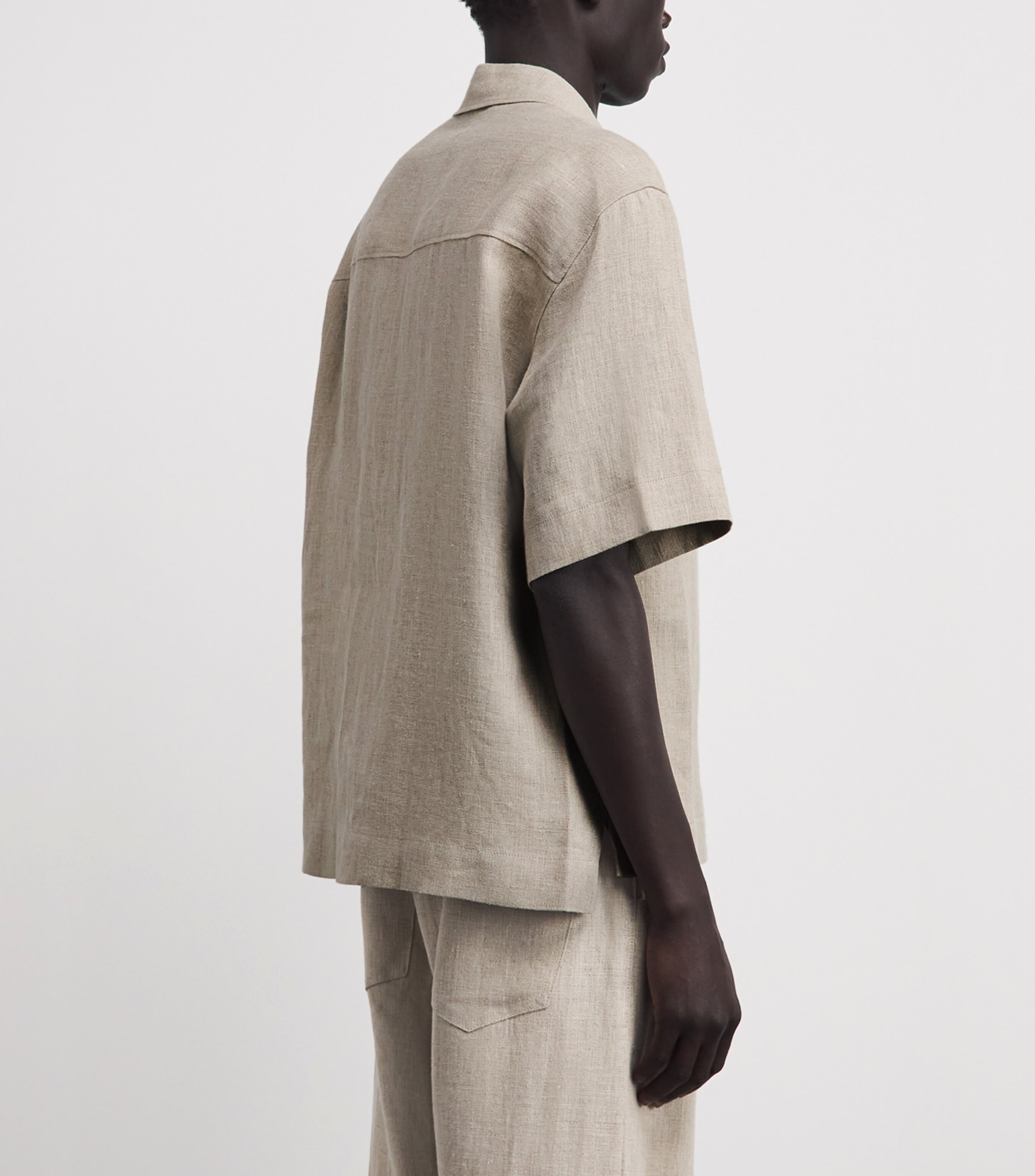 Séfr Mens Linen Dao Short-Sleeve Shirt Beige Concrete Linen Image 5